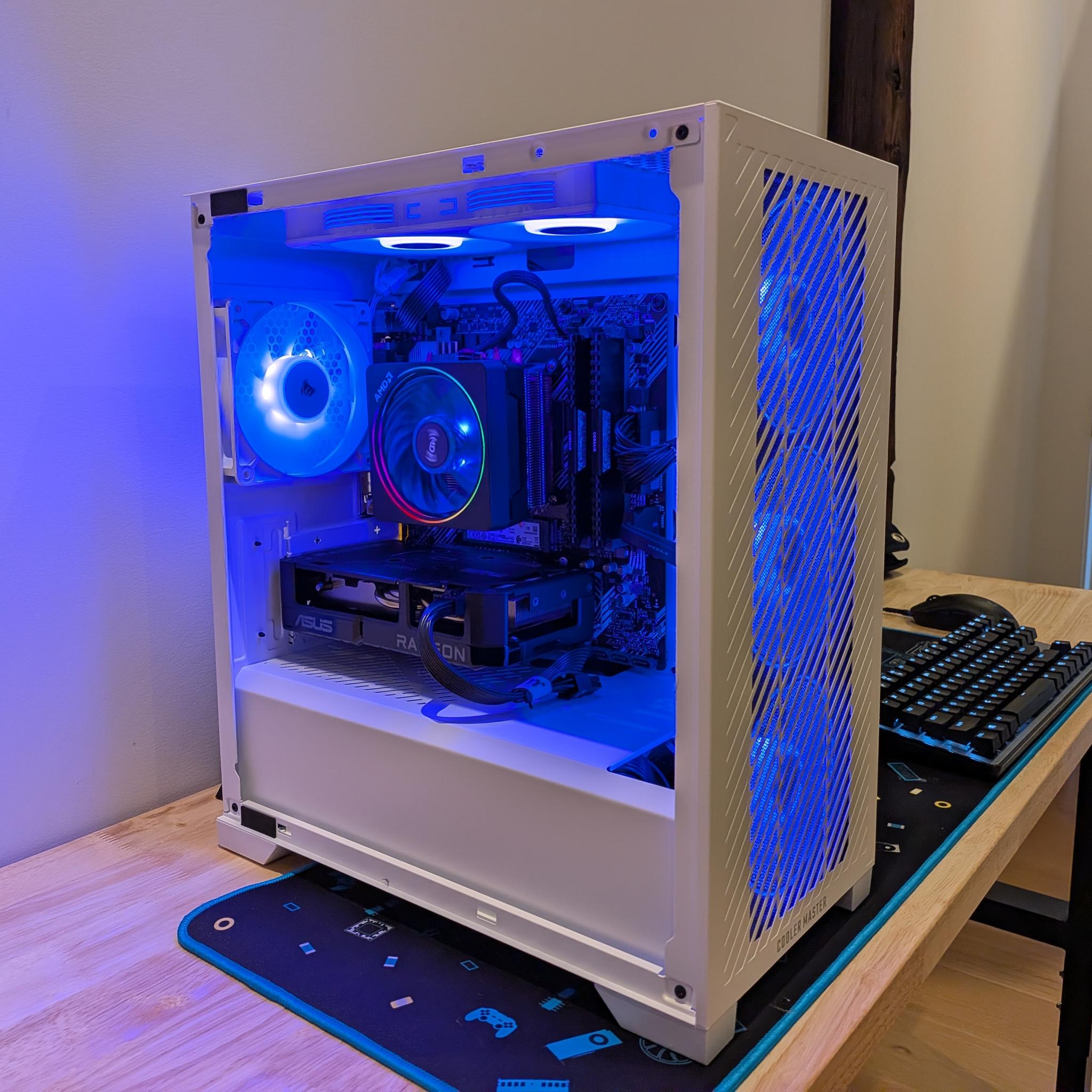 1440p Violet Cloud - RX 9060 XT 16GB, Ryzen 5 5600X, 32 GB DDR4 RAM, 1 TB Gen 4 NVME, RGB