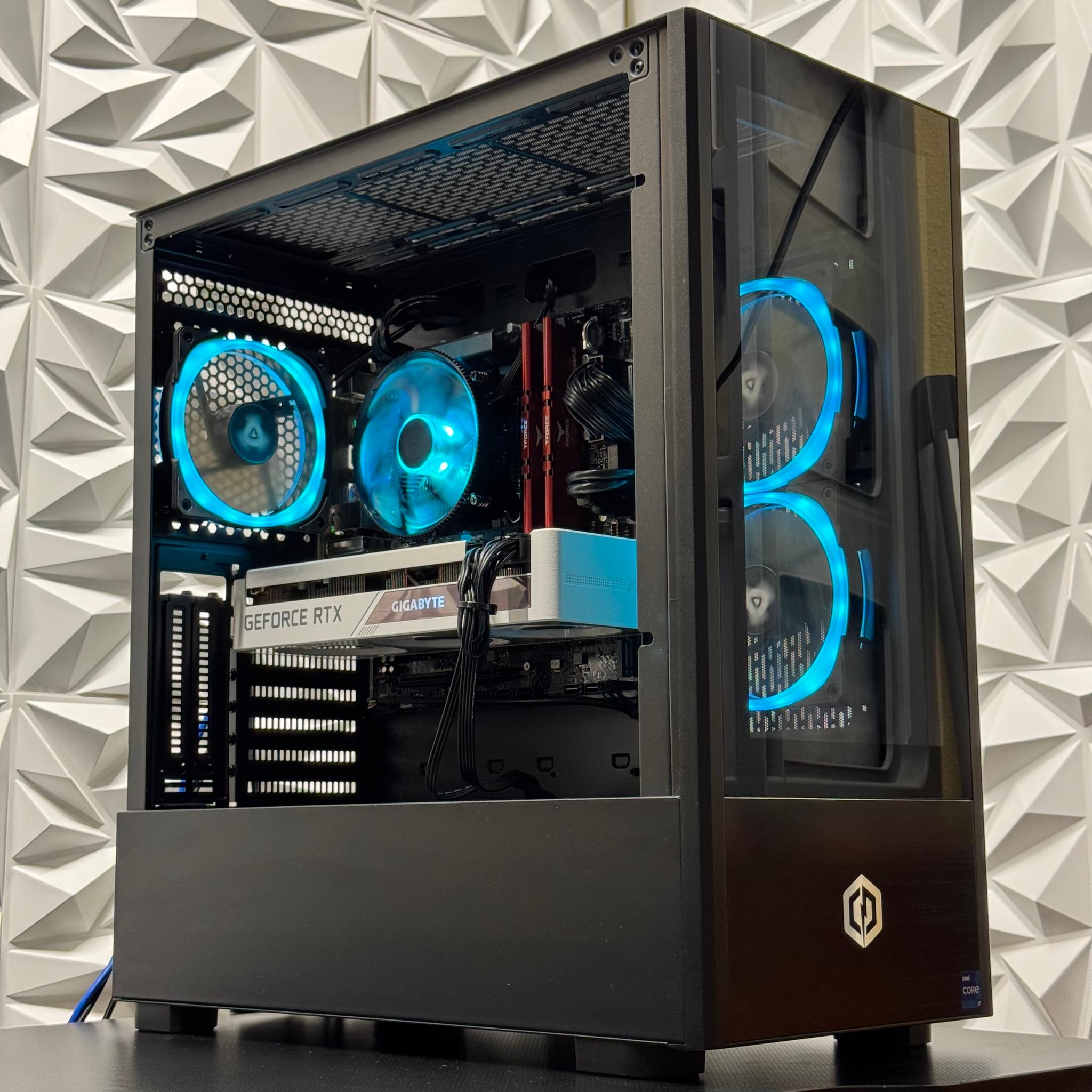 Rtx 3070 / i7-12700F / 16GB DDR4 Ram / 1500GB Storage / 700w psu / Windows 11