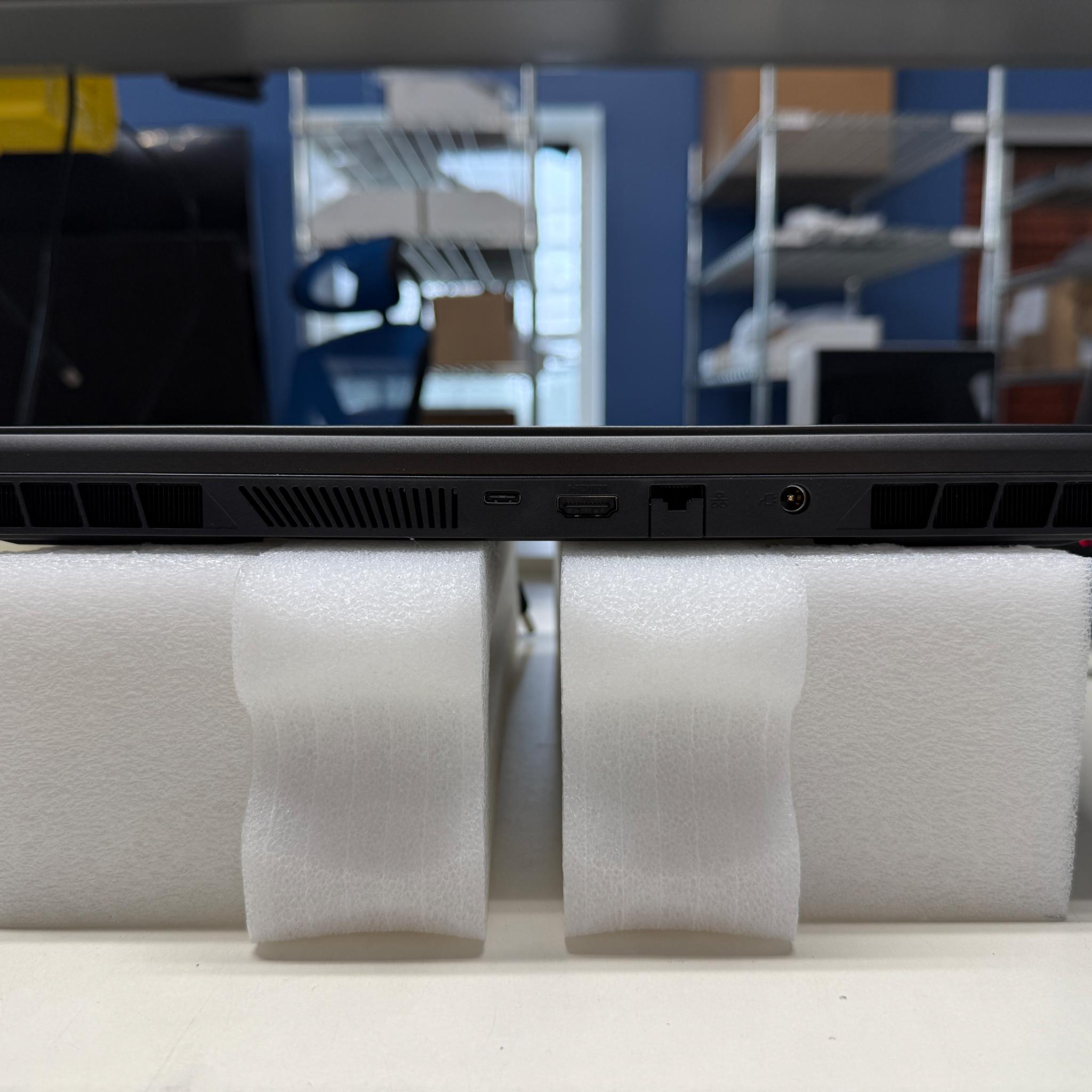 MECH-15 G3R, Ryzen 9 5900HX, RTX 3080, 2TB SSD, 32GB DDR4 RAM