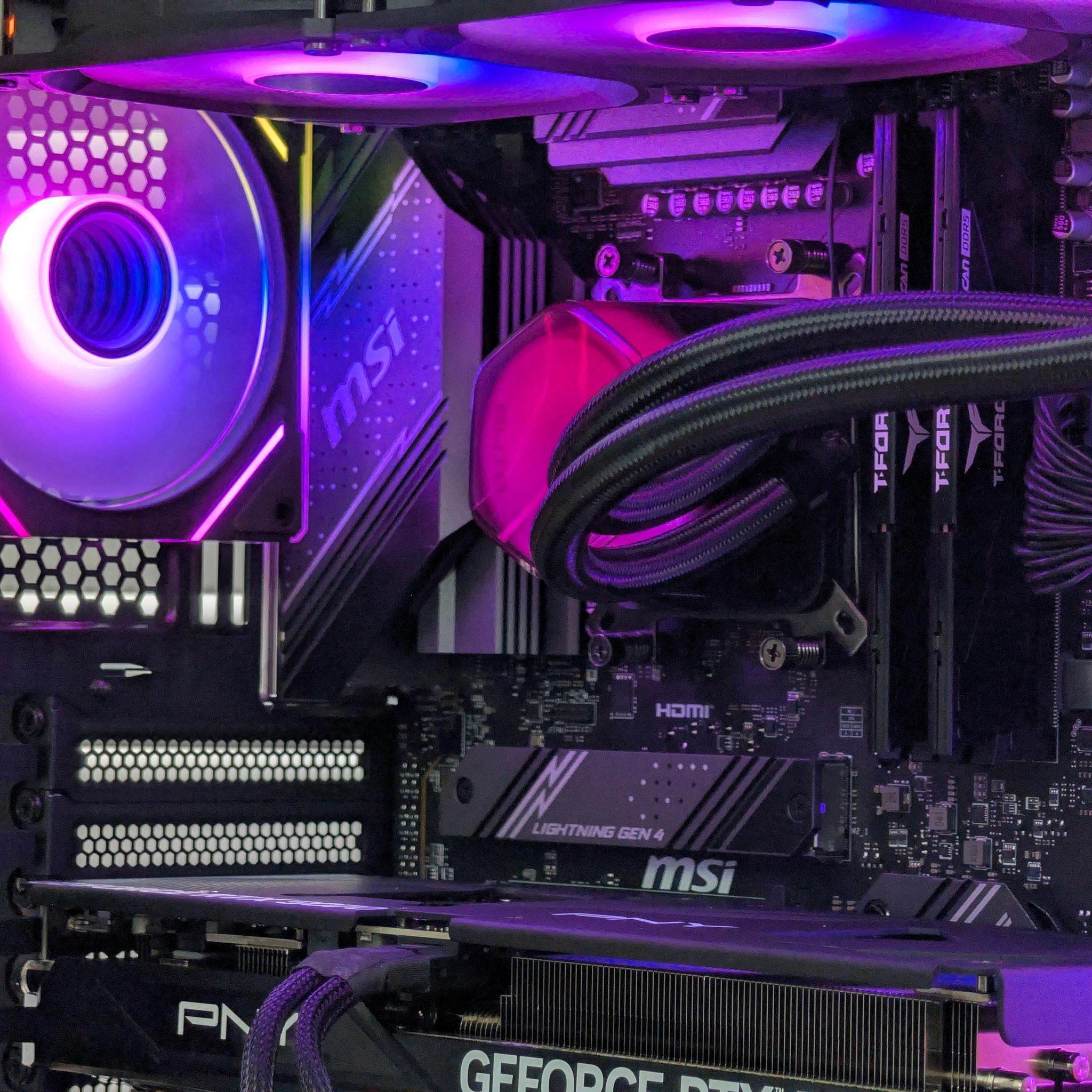 🩵🖤Ryzen 7 7800x3D | RTX 5070 | 32GB DDR5 | 2TB SSD | Gaming PC🖤🩵