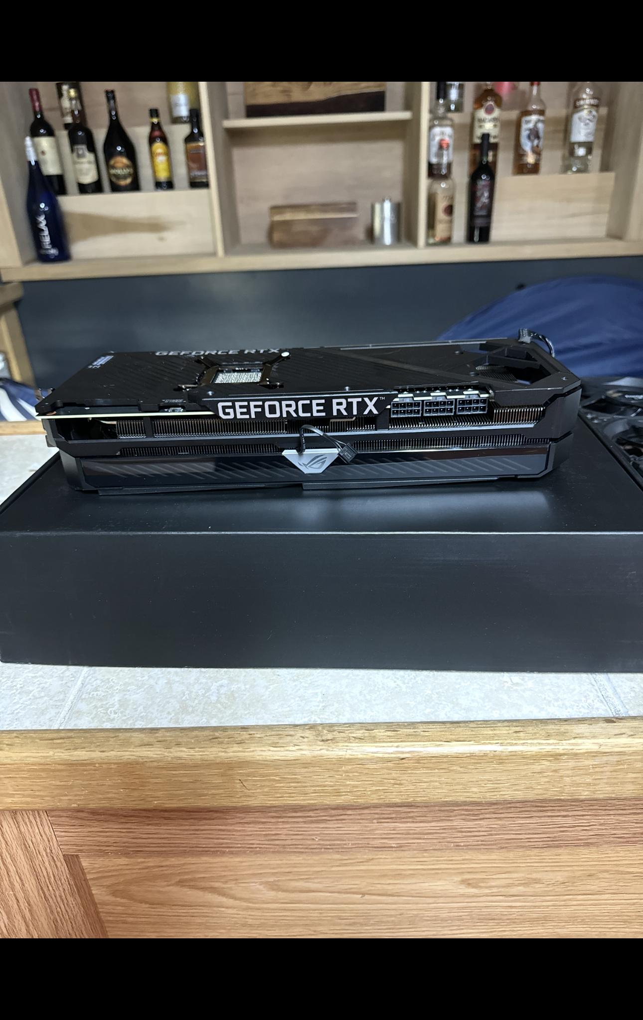 GeForce RTX ASUS Strix 3080 12GB w/EK Waterblock