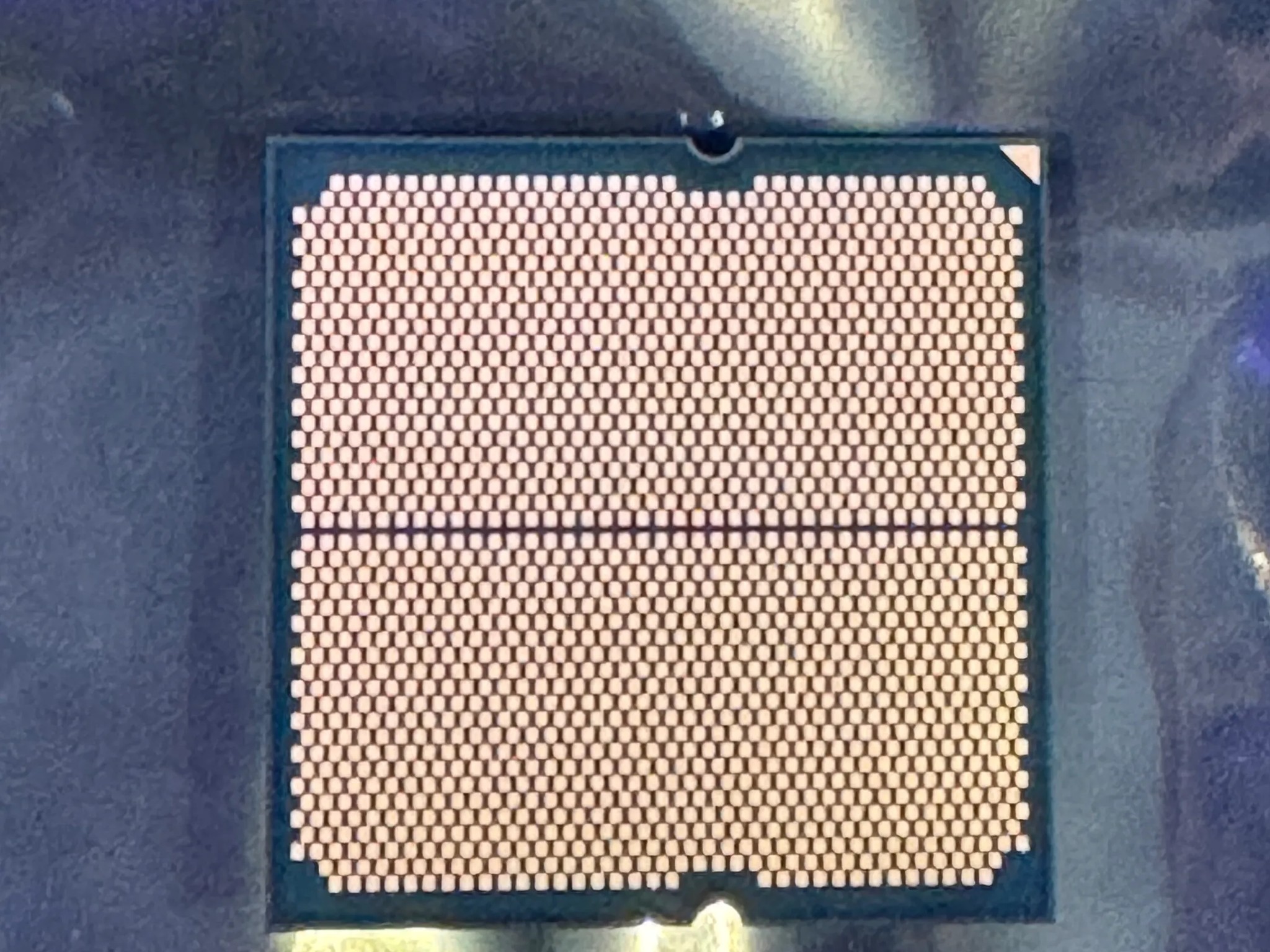 AMD Ryzen 9 7900X 12-Core 24-Thread Unlocked