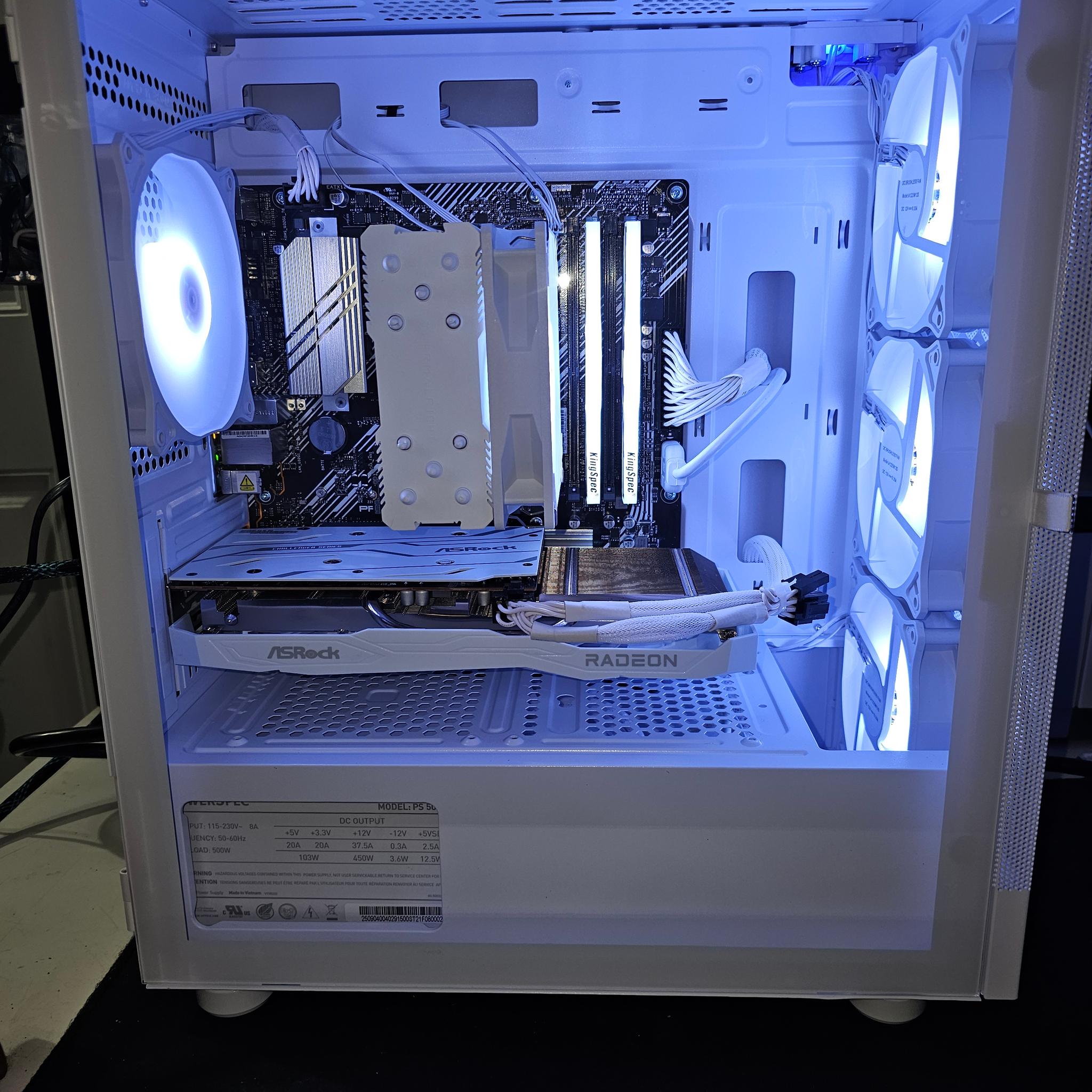 White gaming pc Ryzen 5 5500 rx 6600 8gb