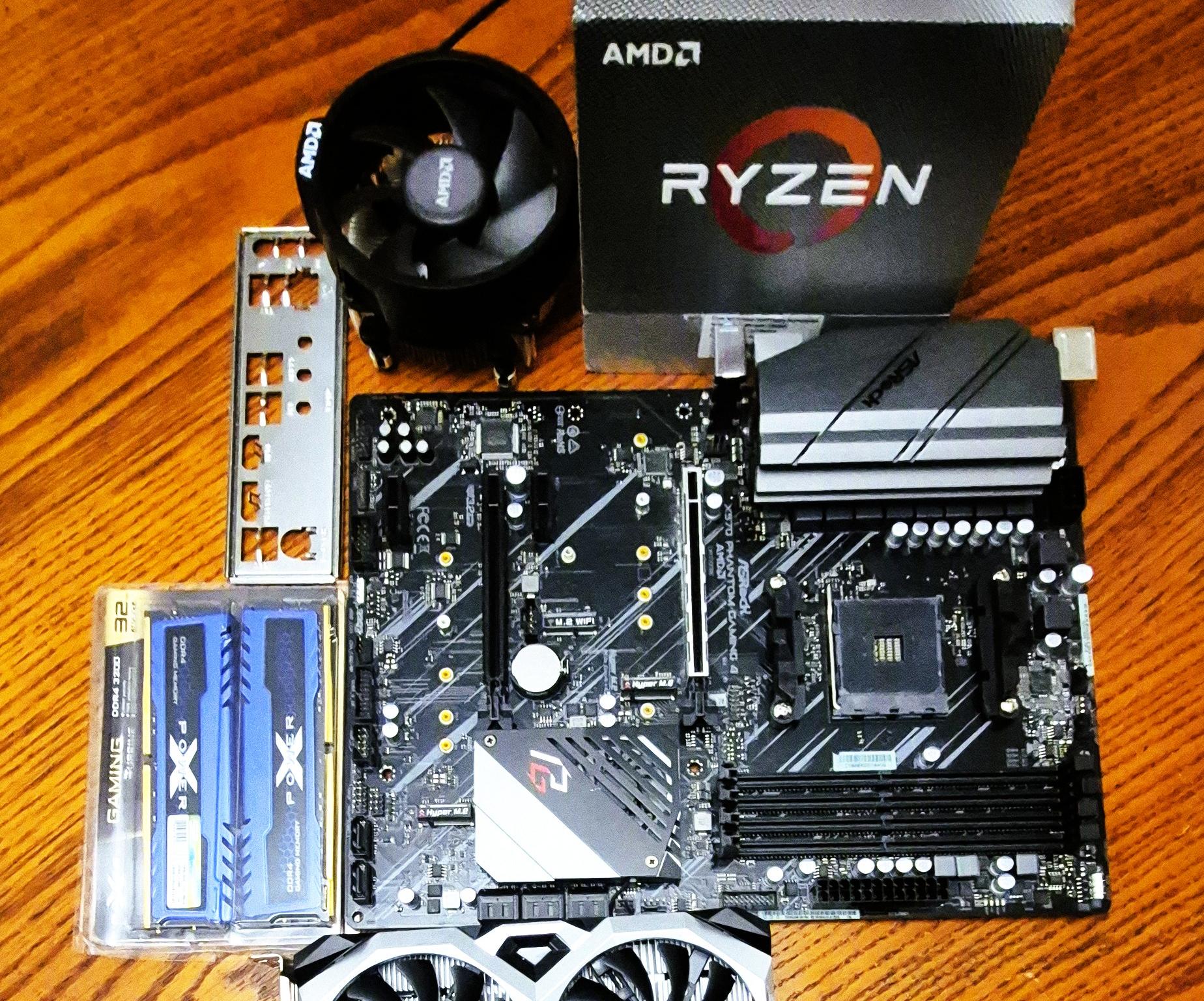Combo ASRock X570 Phantom Gaming 4, AMD Ryzen 9 3950X CPU, 32GB XPX Gaming RAM, MSI GTX 1650 4GB GPU