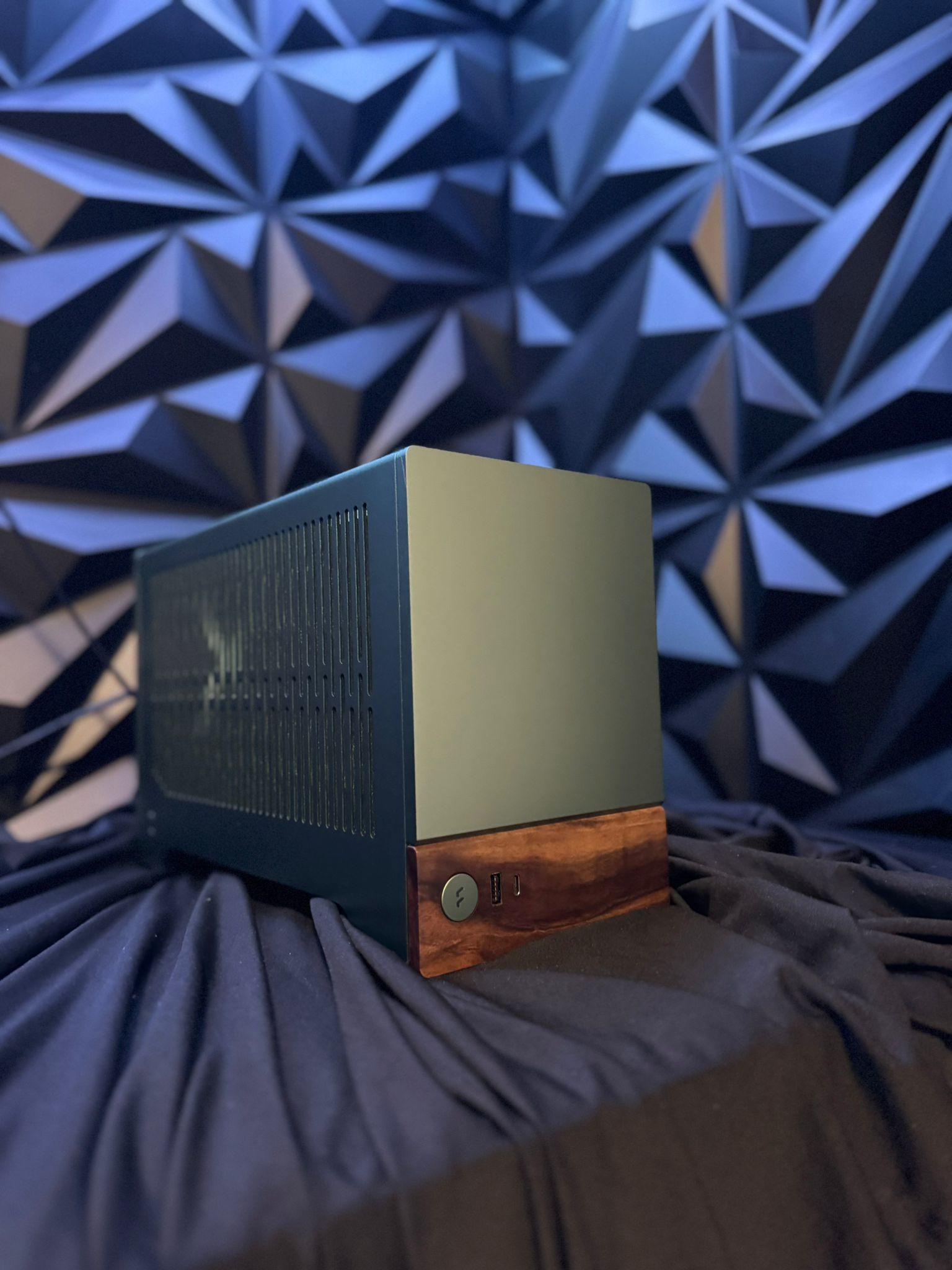 💚Baby Jade 🌿| Ryzen 7 9800X3D| RTX 5080| 6 TB NVMe| 32 GB DDR5| 850 W PSU