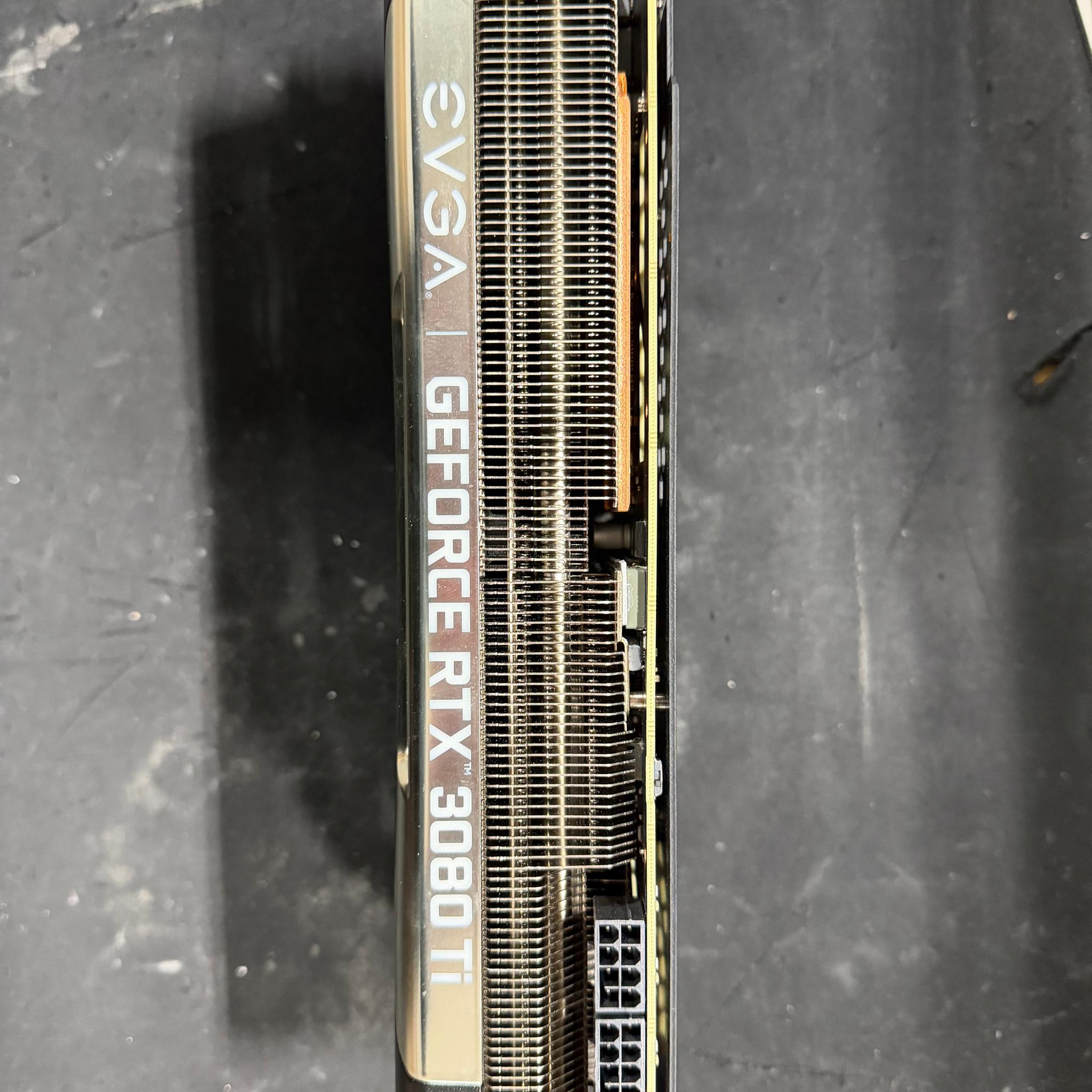 EVGA FTW3 ULTRA GAMING GeForce RTX 3080 Ti