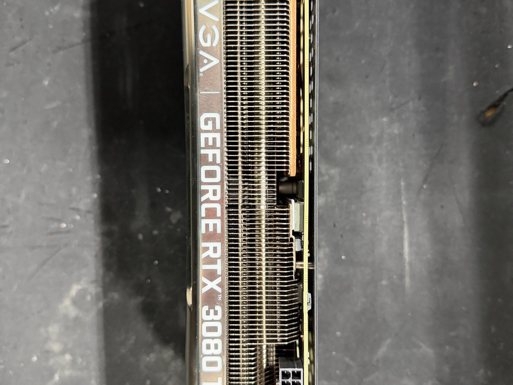 2x EVGA FTW3 ULTRA GAMING GeForce RTX 3080 Ti, reserved bundle