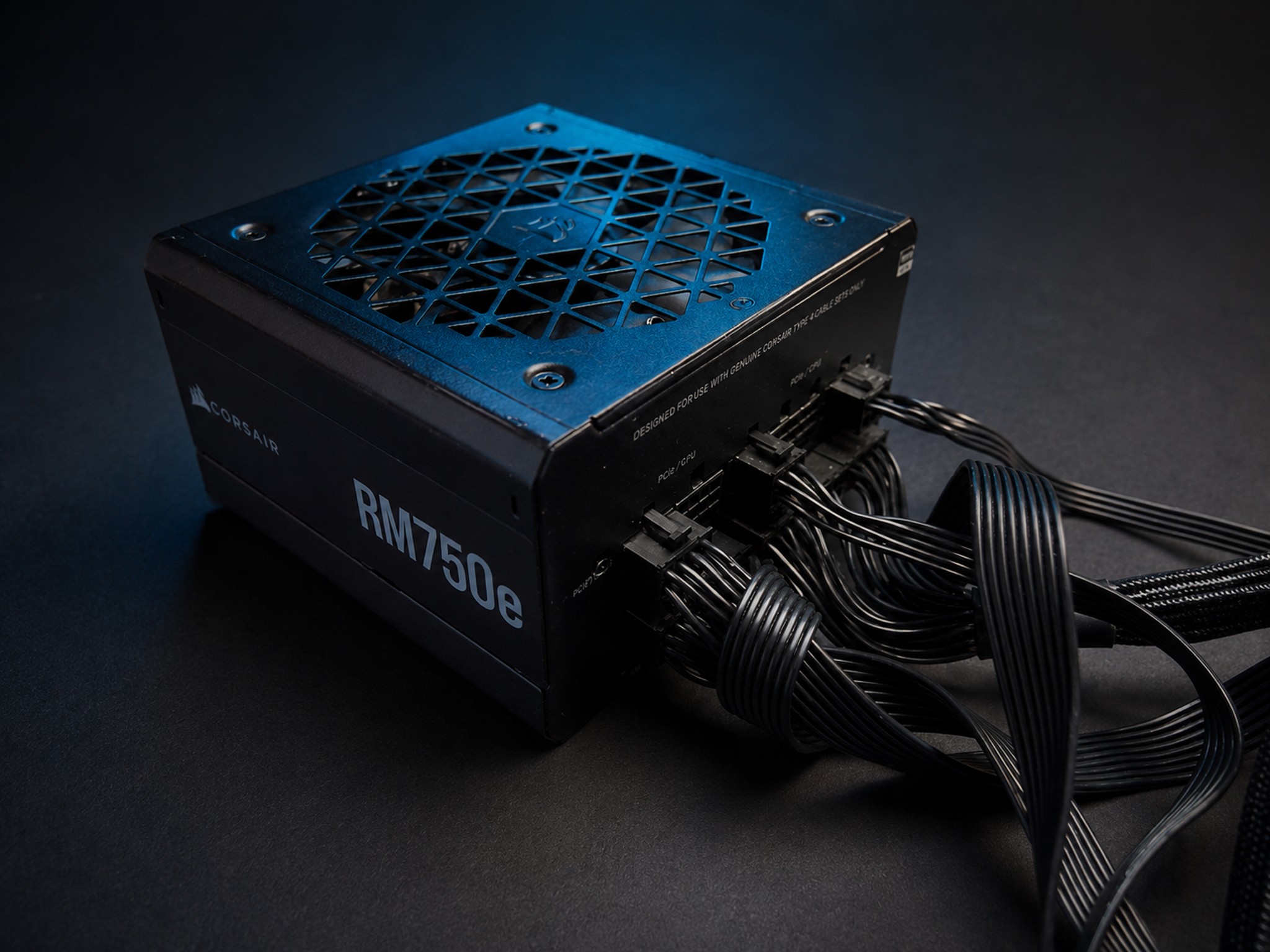 750w RMe 80Plus gold Corsair