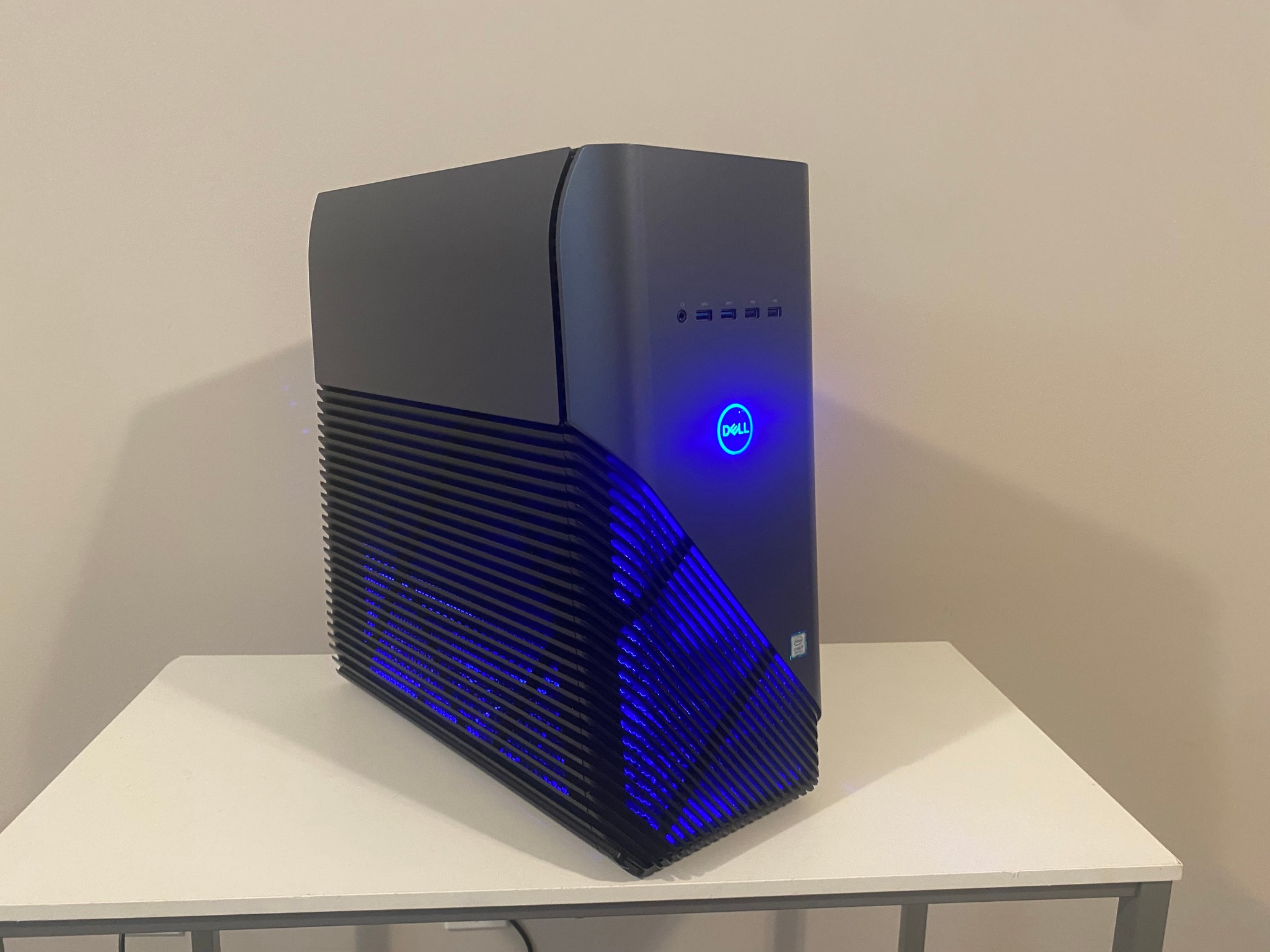 Dell Inspiron 5680 Gaming PC | i7-9700 | RTX 2060 6GB | 16GB DDR4 | 500GB M.2 + 1TB HDD