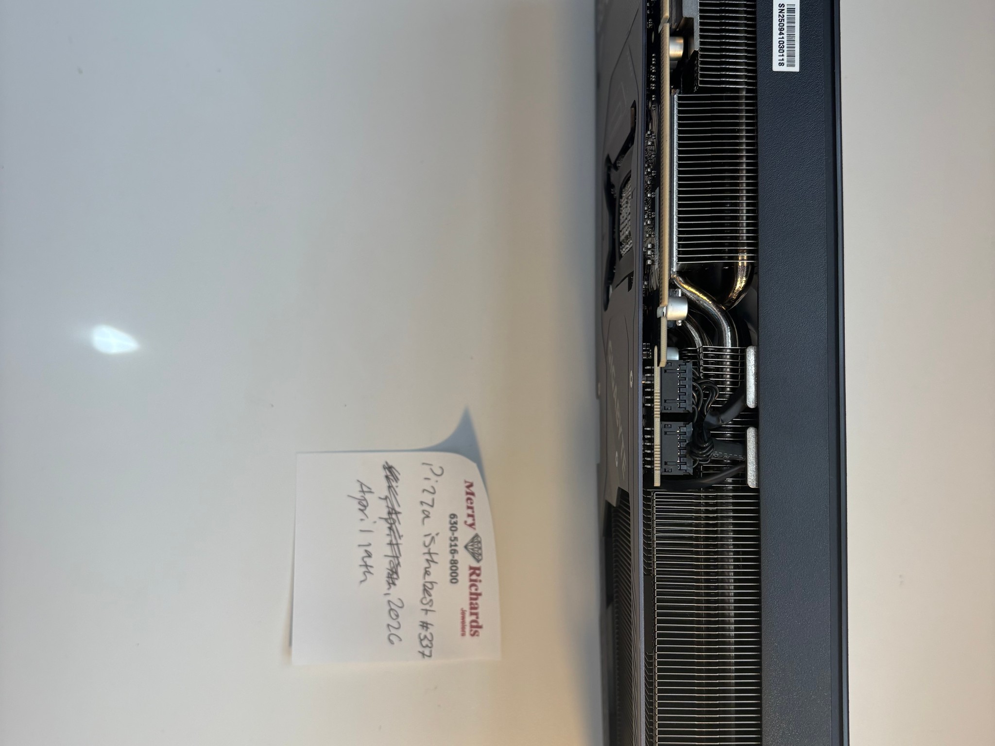 GIGABYTE GeForce RTX 5070 GAMING OC 12G