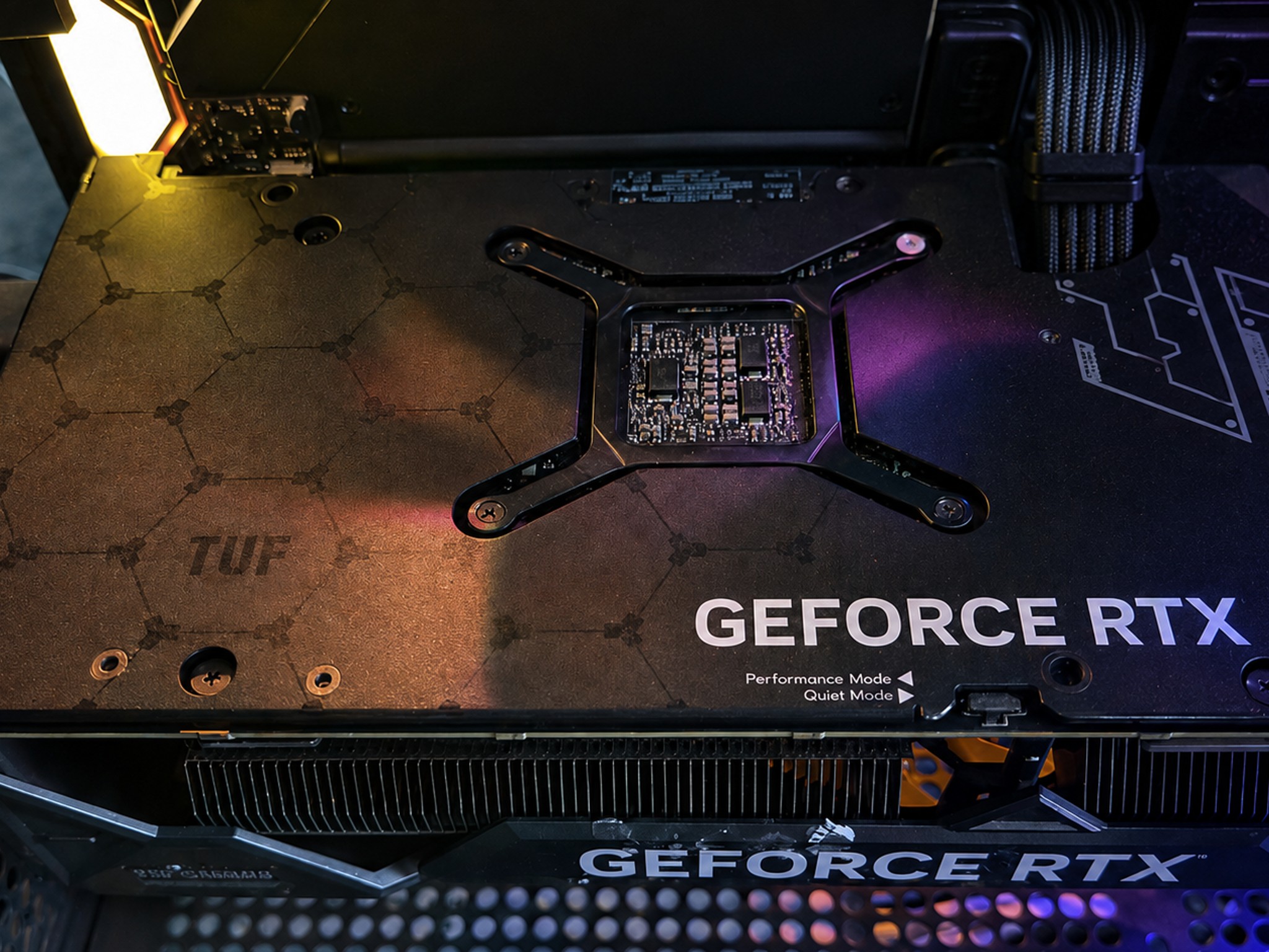 ASUS TUF Gaming GeForce RTX 4070 Ti TUF-RTX 4070TI-O12G-GAMING