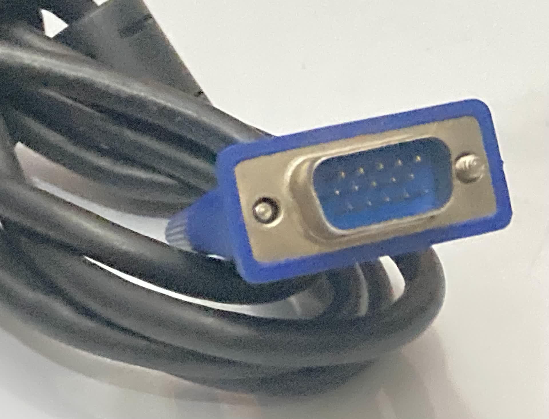 VGA Monitor Video Display 15-Pin Male-To-Male Cable PC Cord With Locking Screws
