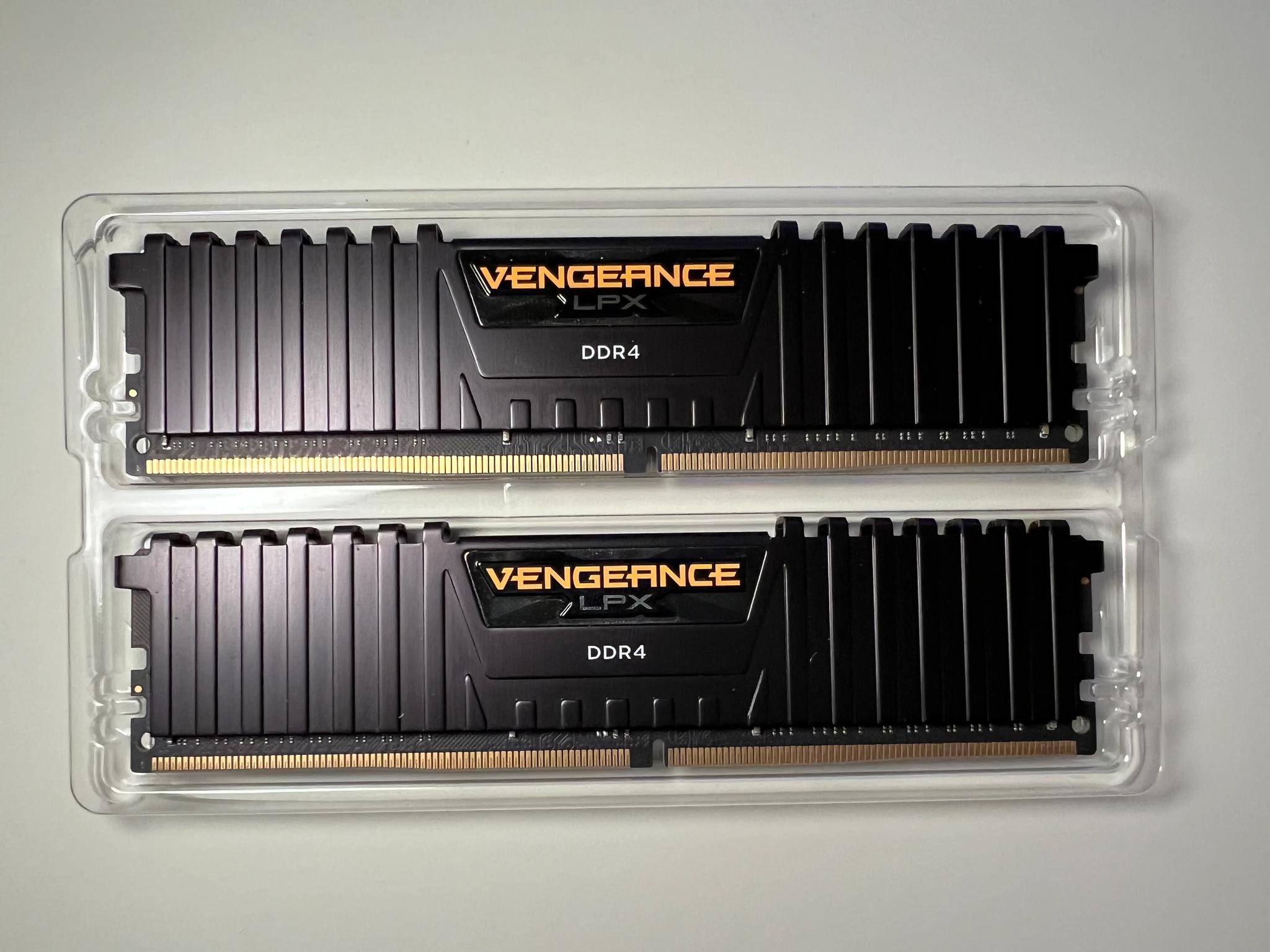 Corsair Vengeance LPX 32GB (2x16GB) DDR4 3600MHz C18 Desktop Memory (RAM)