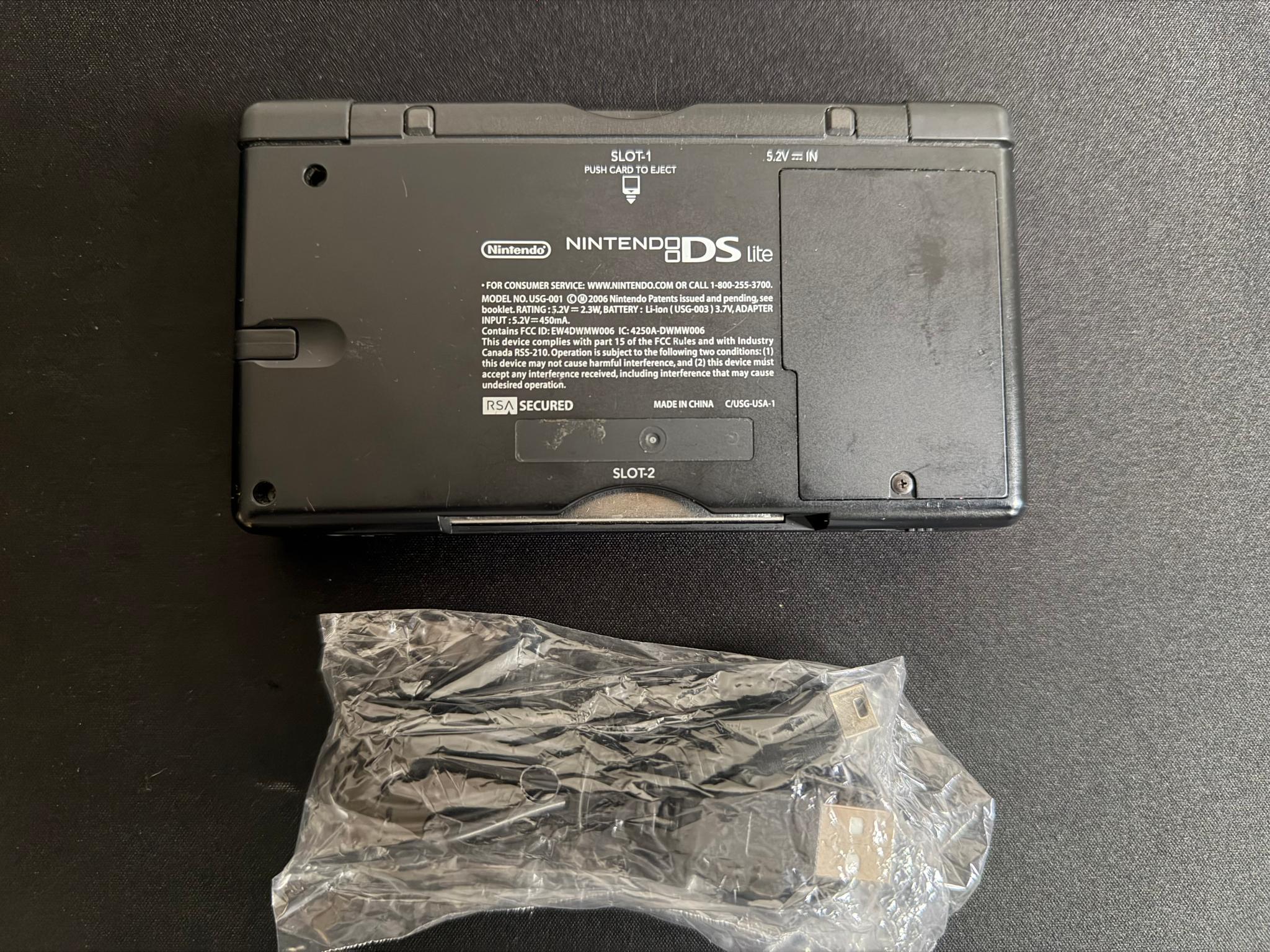 Nintendo DS Lite Handheld System - Blue Cobalt/Black - W/ Stylus & Charger