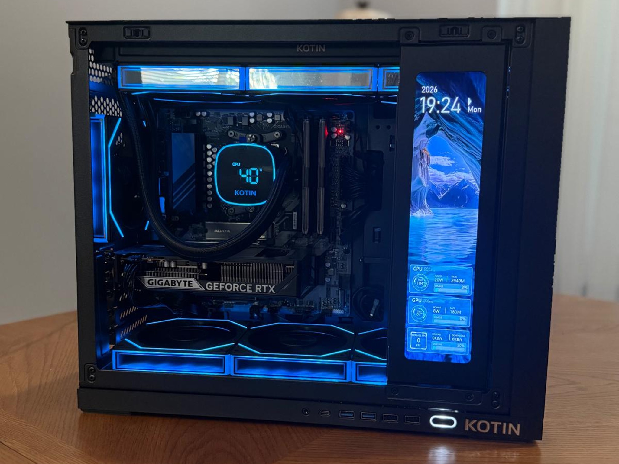 KOTIN Gaming Pc - RTX 5060 8GB - Ryzen 7 9700X - 32DDR5 - 1TB SD - Built-in Display