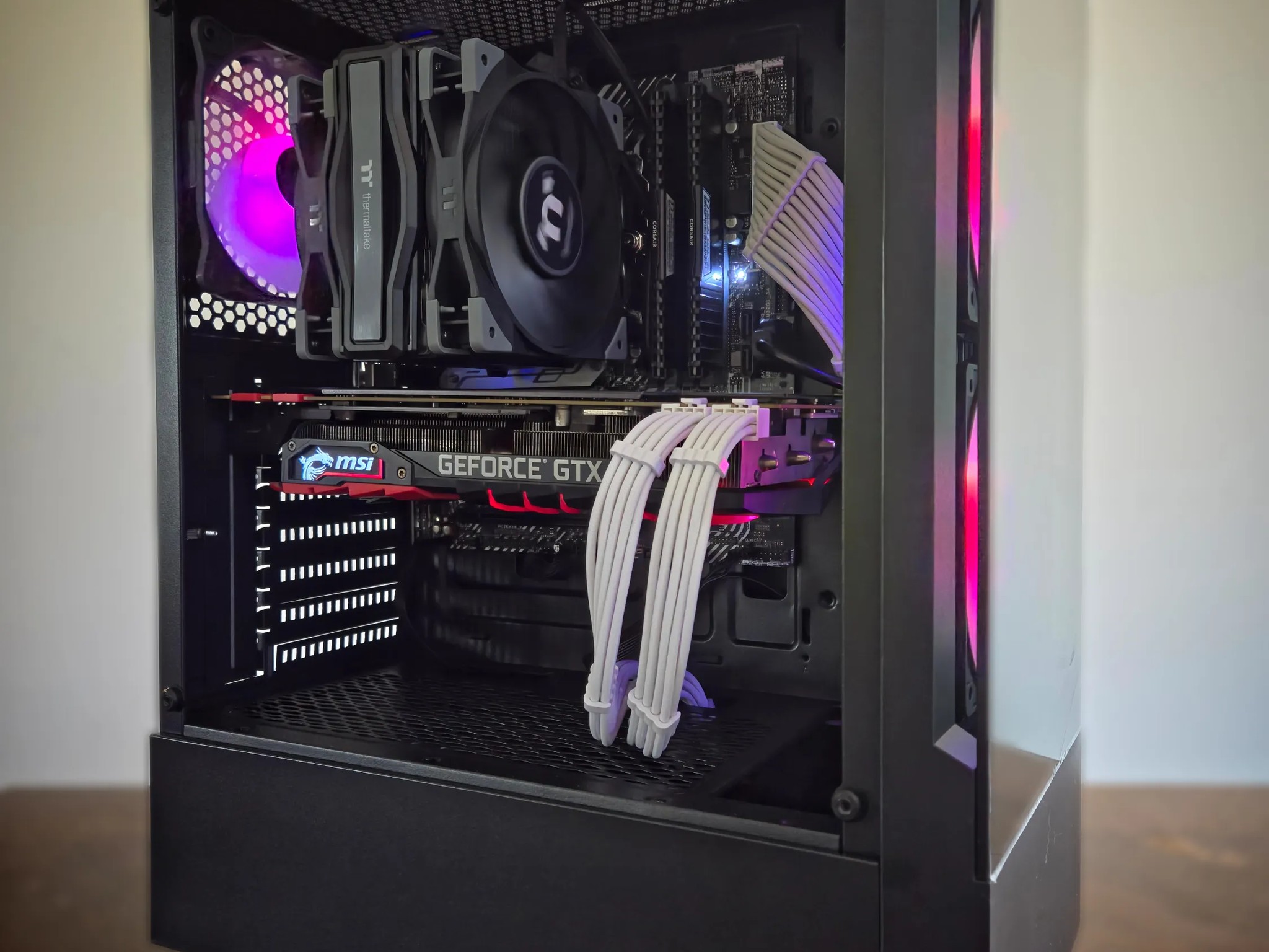 Starter PC! Intel i3 10100f - MSI 1080 Ti