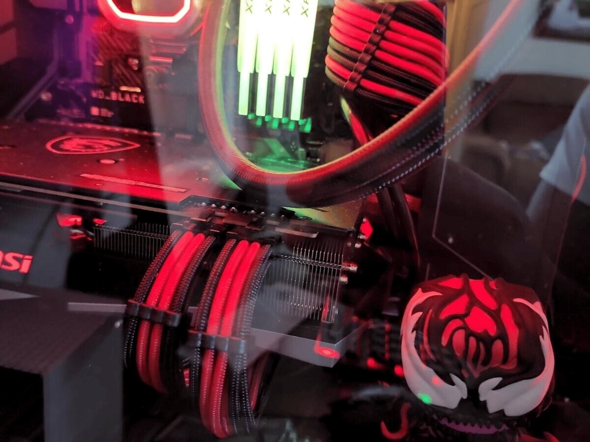 XPG SPECTRIX D50 (4x8GB) PC4-28800 DDR4-3600 Memory