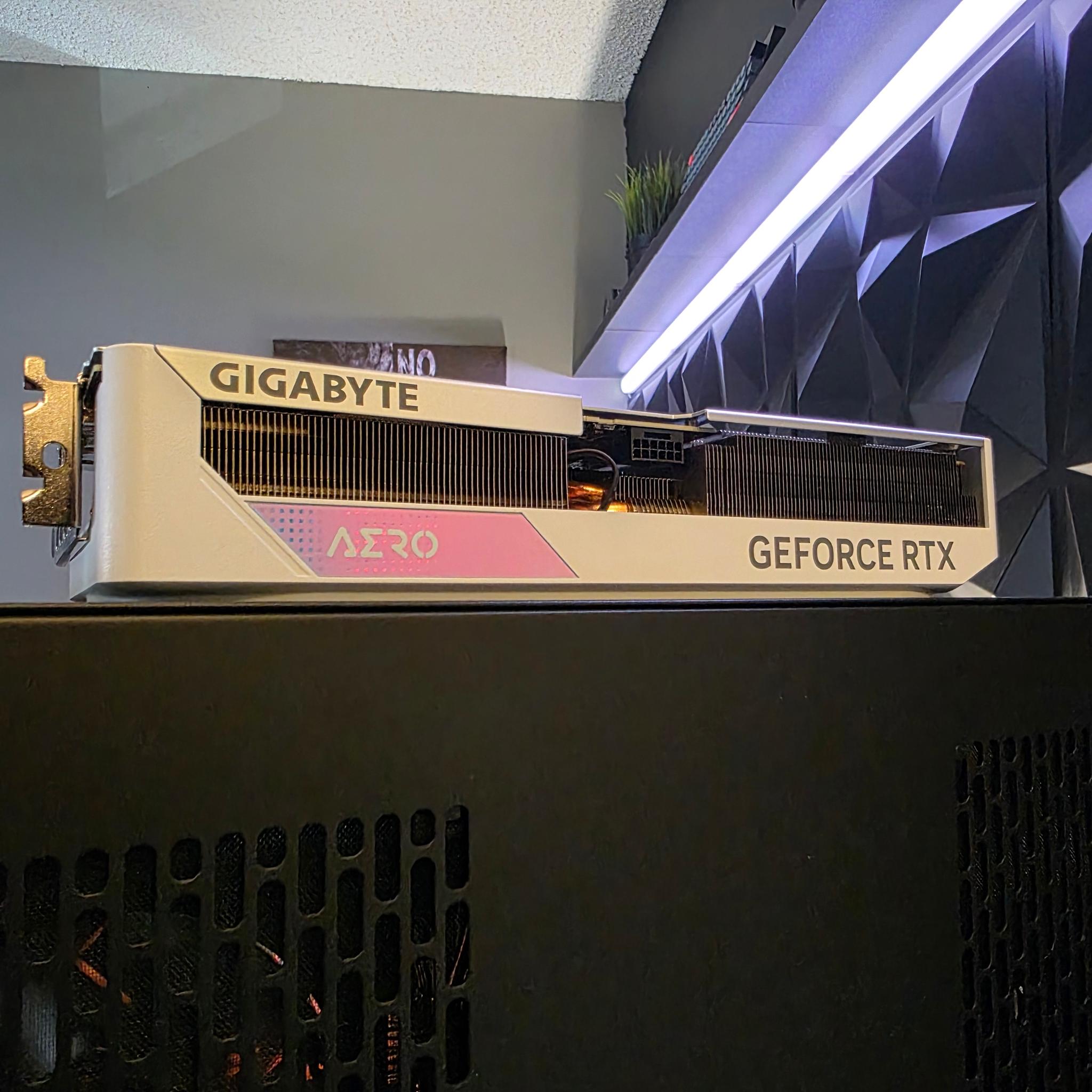 GIGABYTE RTX 4070 TI