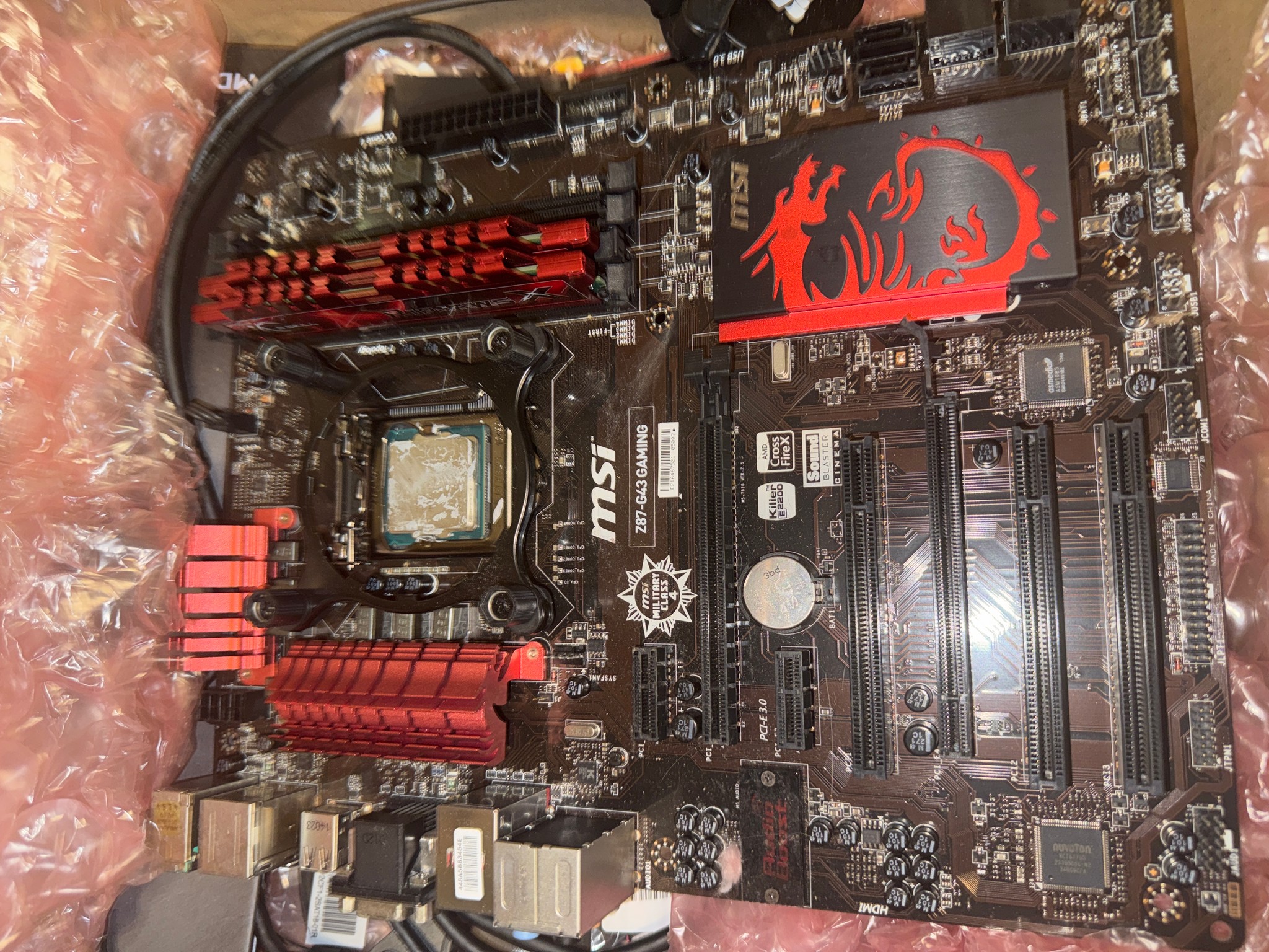 MSI Z87-G43 Gaming Motherboard with 2 G Skill RipJaws X 4 GB RAM sticks and Intel i-5 4670k