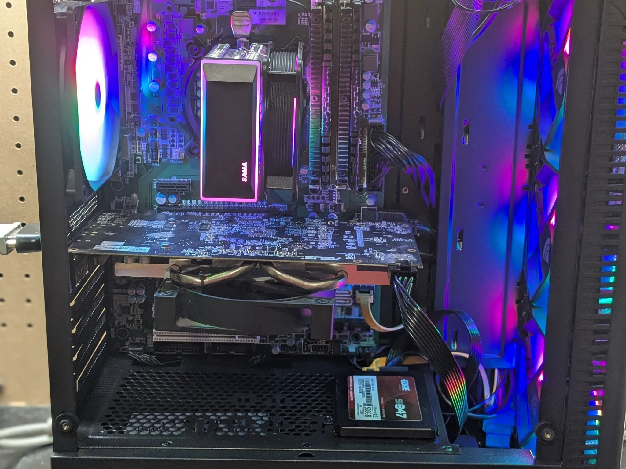 100 FPS Fortnite | 180 Day Warranty | i5-4570 , 16GB RAM, 480GB SSD, RX 480 8GB, RGB, Wifi, Win10