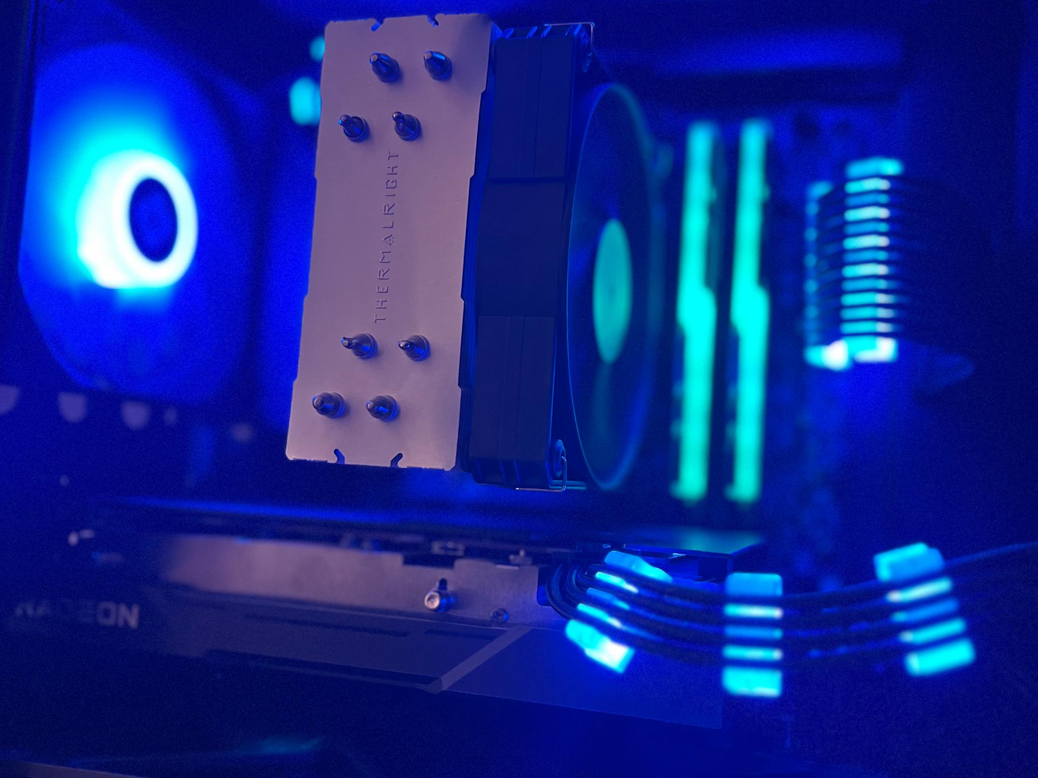 Stealthy Banger v2 - i5 11400F & RX6600 1080P/1440P
