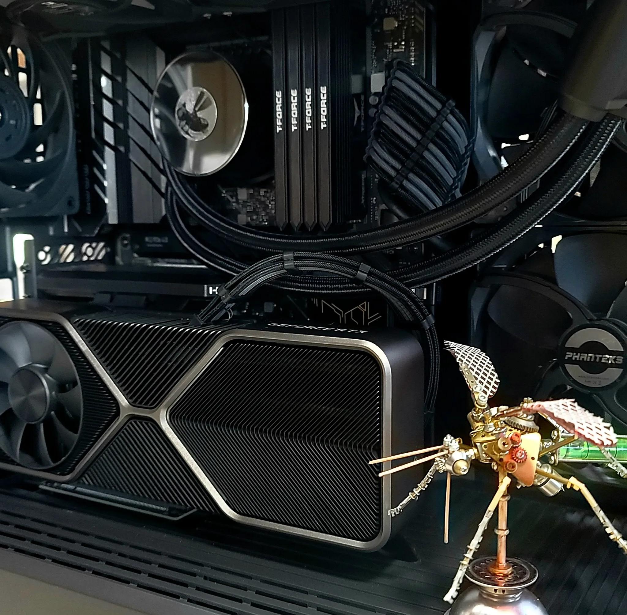 Dark Power--12700k, 3080 FE, 32GB DDR4 4133, TUF Z690, 360 AIO, 1 TB  NVMe, 850W, WiFi/Ethernet