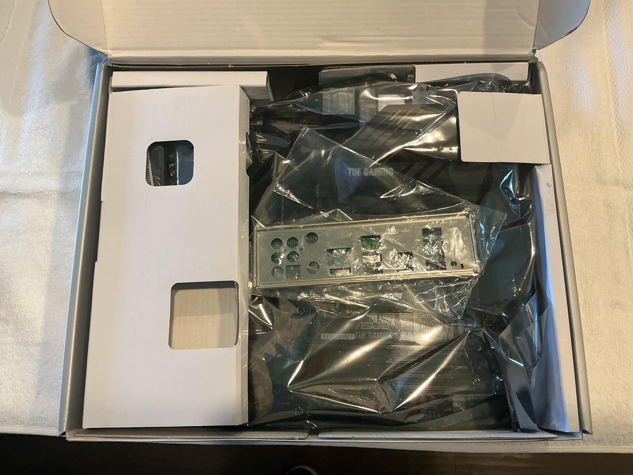 ASUS TUF GAMING B550-PLUS WIFI II - Image 4
