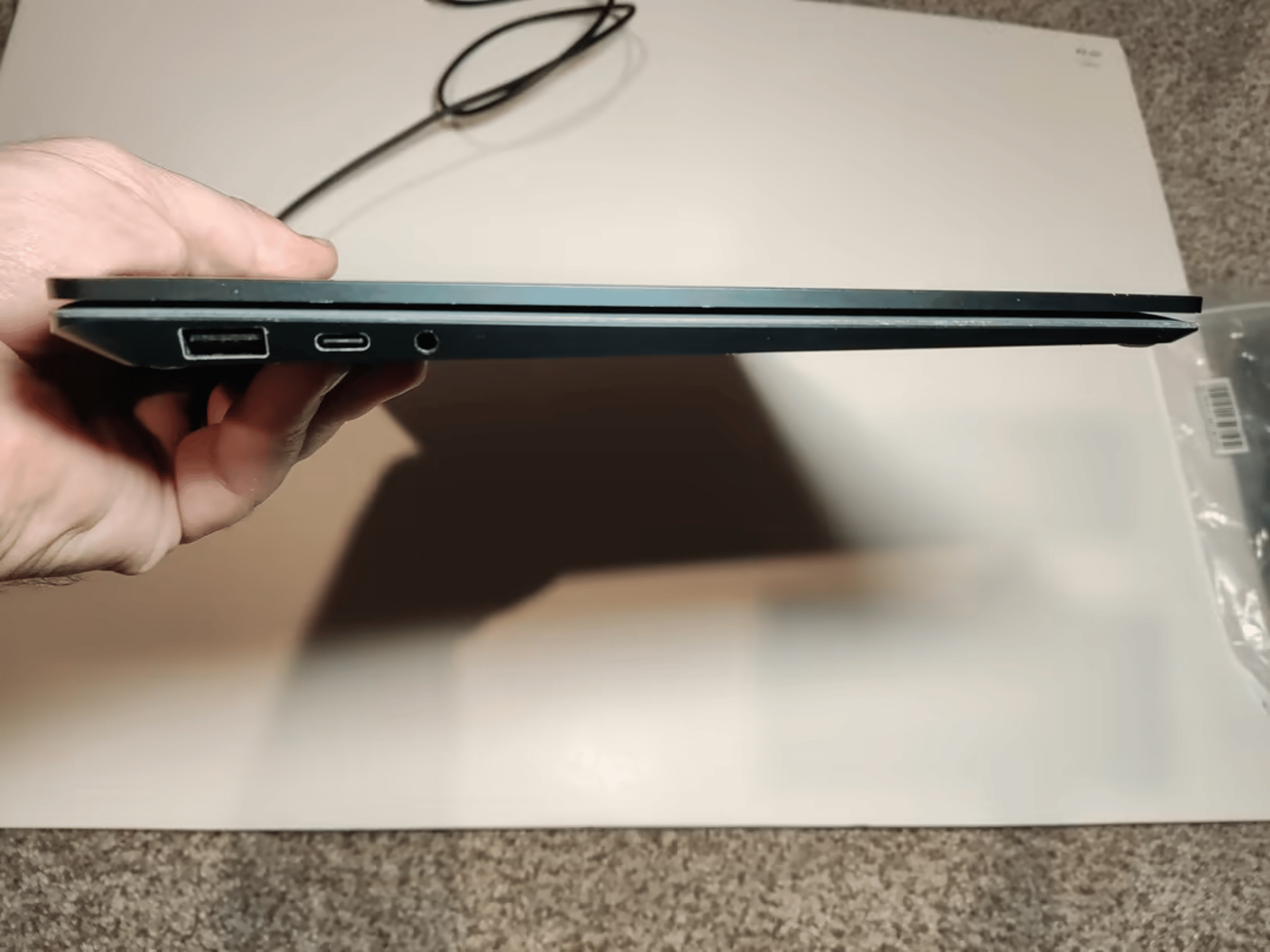 Microsoft Surface Laptop 3 13.5" Touch Screen Intel 1035G7 8GB Ram 256GB SSD
