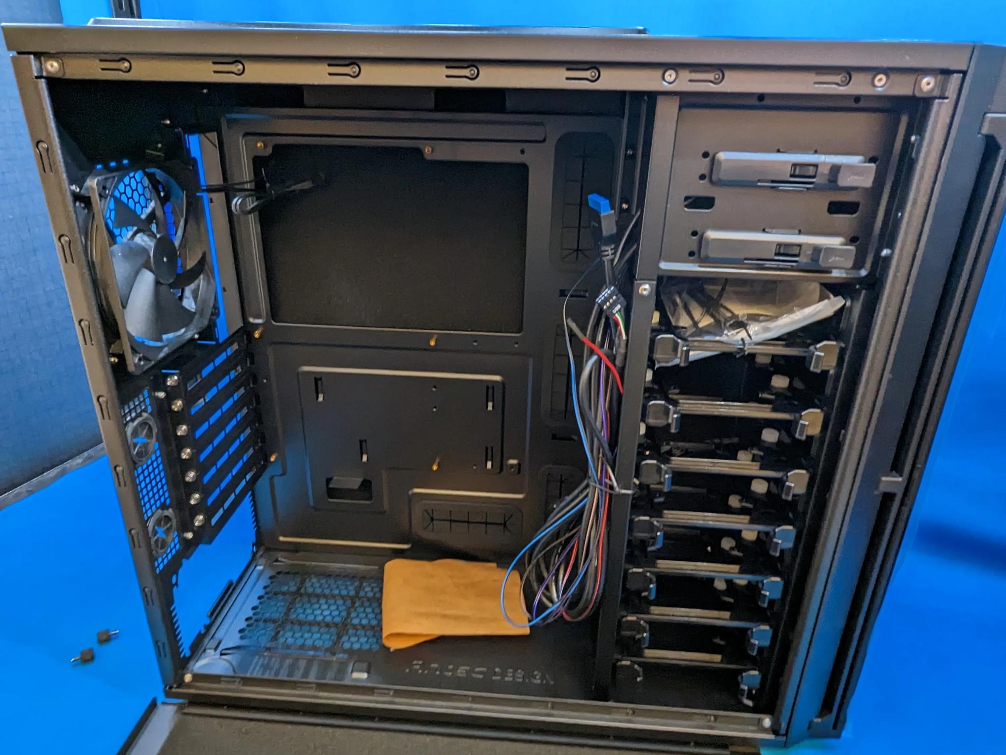 Antec P100 ATX Mid Tower Case - New Old Stock - USB 3.0