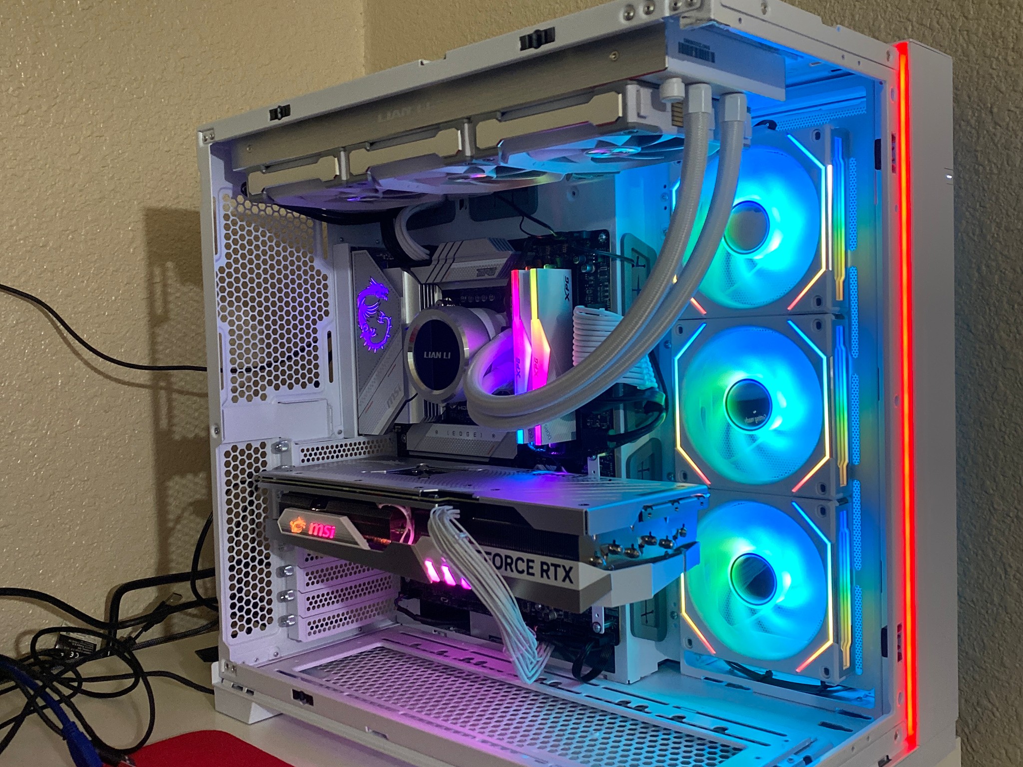 All White Pc!🤍