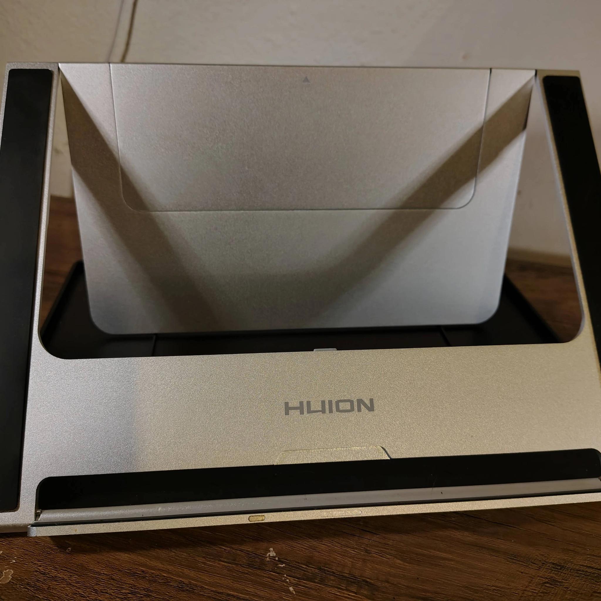 HUION Kamvas Pro 13 2.5K QHD
