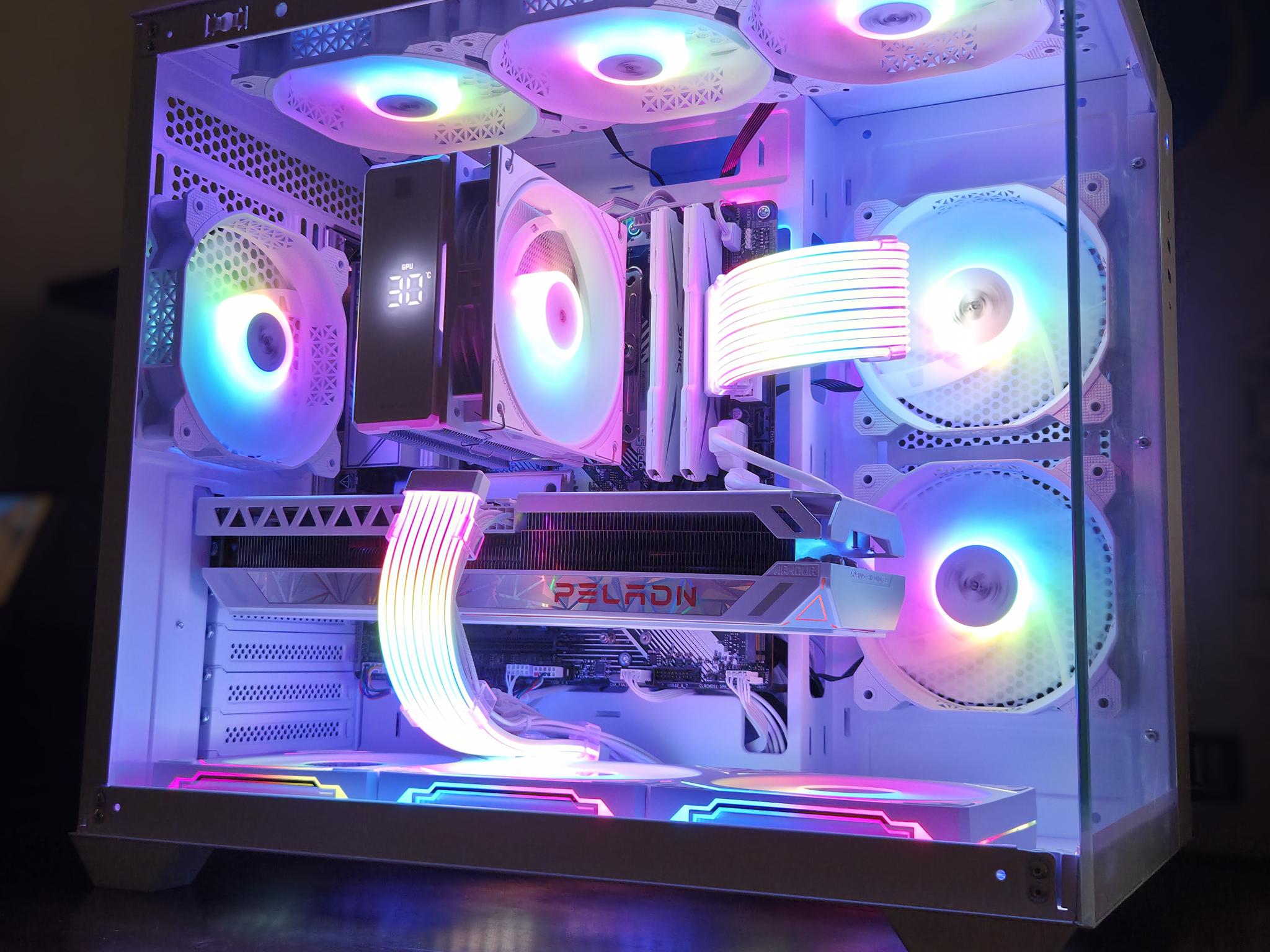 The Yeti! ❄️ – Ryzen 5 7500F • RTX 3070 Ti • 32GB DDR5 6000 • Temp Display • 1440p Gaming PC