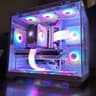 The Yeti! ❄️ – Ryzen 5 7500F • RTX 3070 Ti • 32GB DDR5 6000 • Temp Display • 1440p Gaming PC