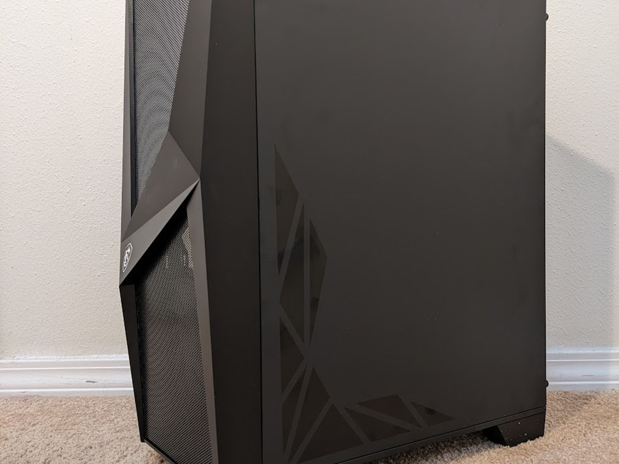 Open Box MSI MAG Forge 100R Mid Tower Gaming Case with ARGB fans