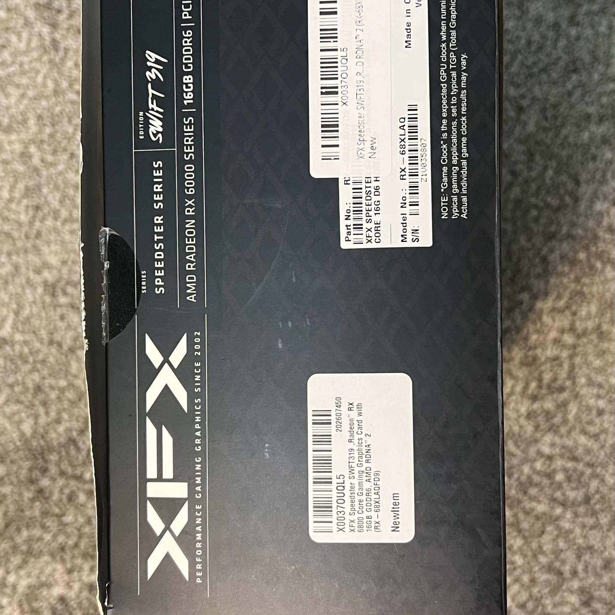 XFX SPEEDSTER SWFT 319 AMD Radeon RX 6800 CORE Gaming 16GB GDDR6 Graphics Card