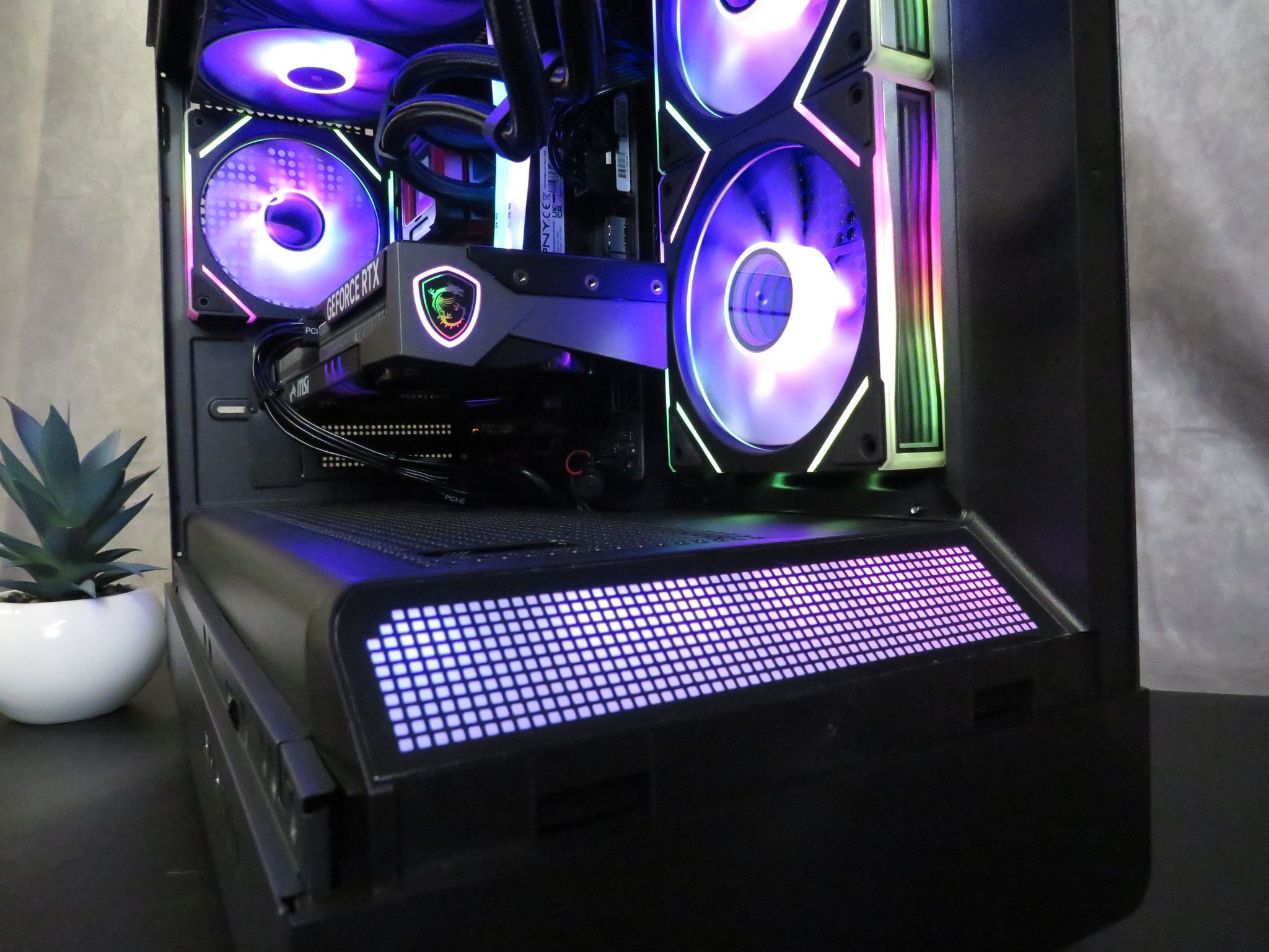 Beautiful 1440p Gaming + Productivity! Ryzen 7 5800XT + RTX 5060 + 32 GB DDR4 + 1 TB NVME
