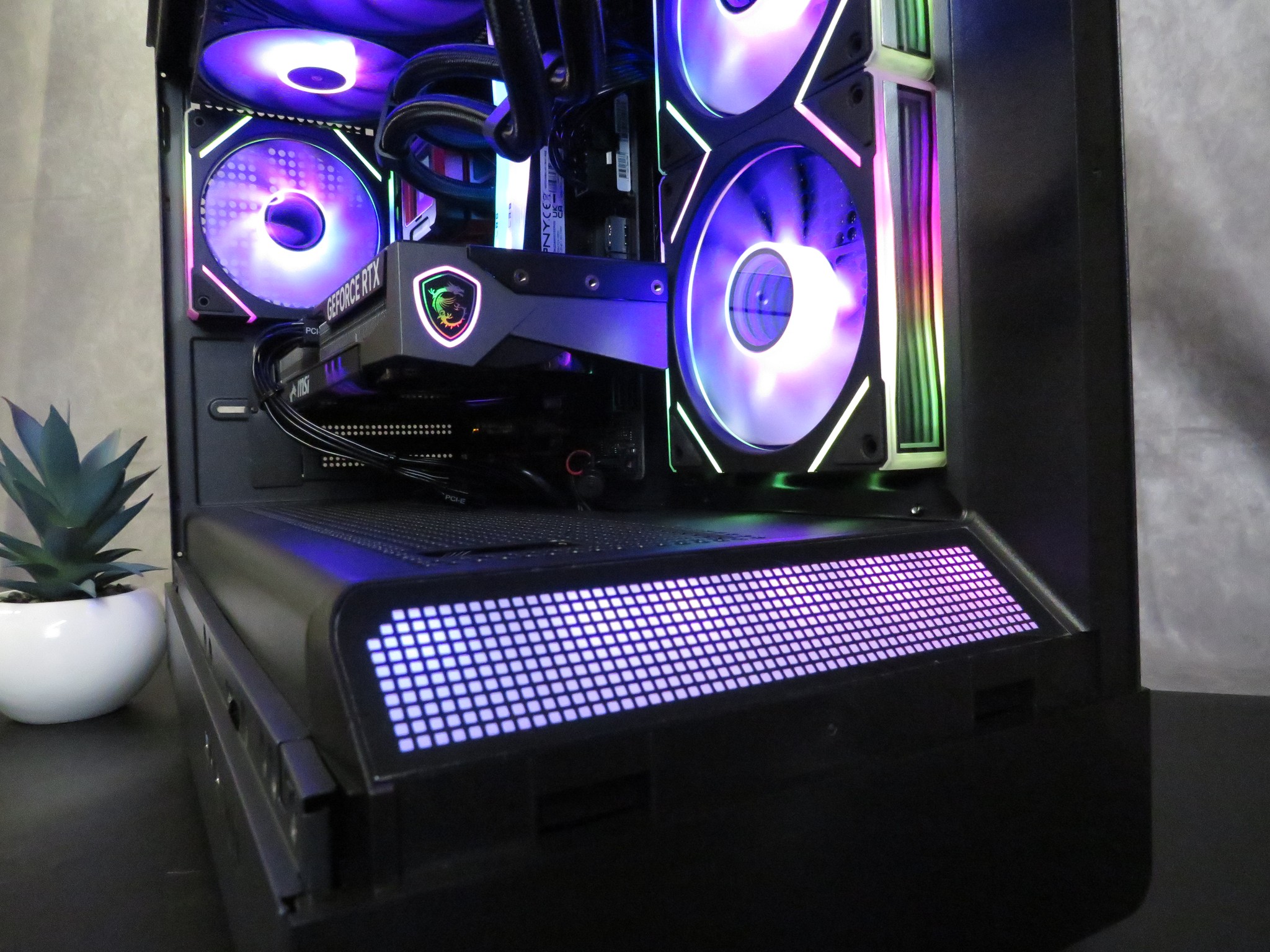 Beautiful 1440p Gaming + Productivity! Ryzen 7 5800XT + RTX 5060 + 32 GB DDR4 + 1 TB NVME