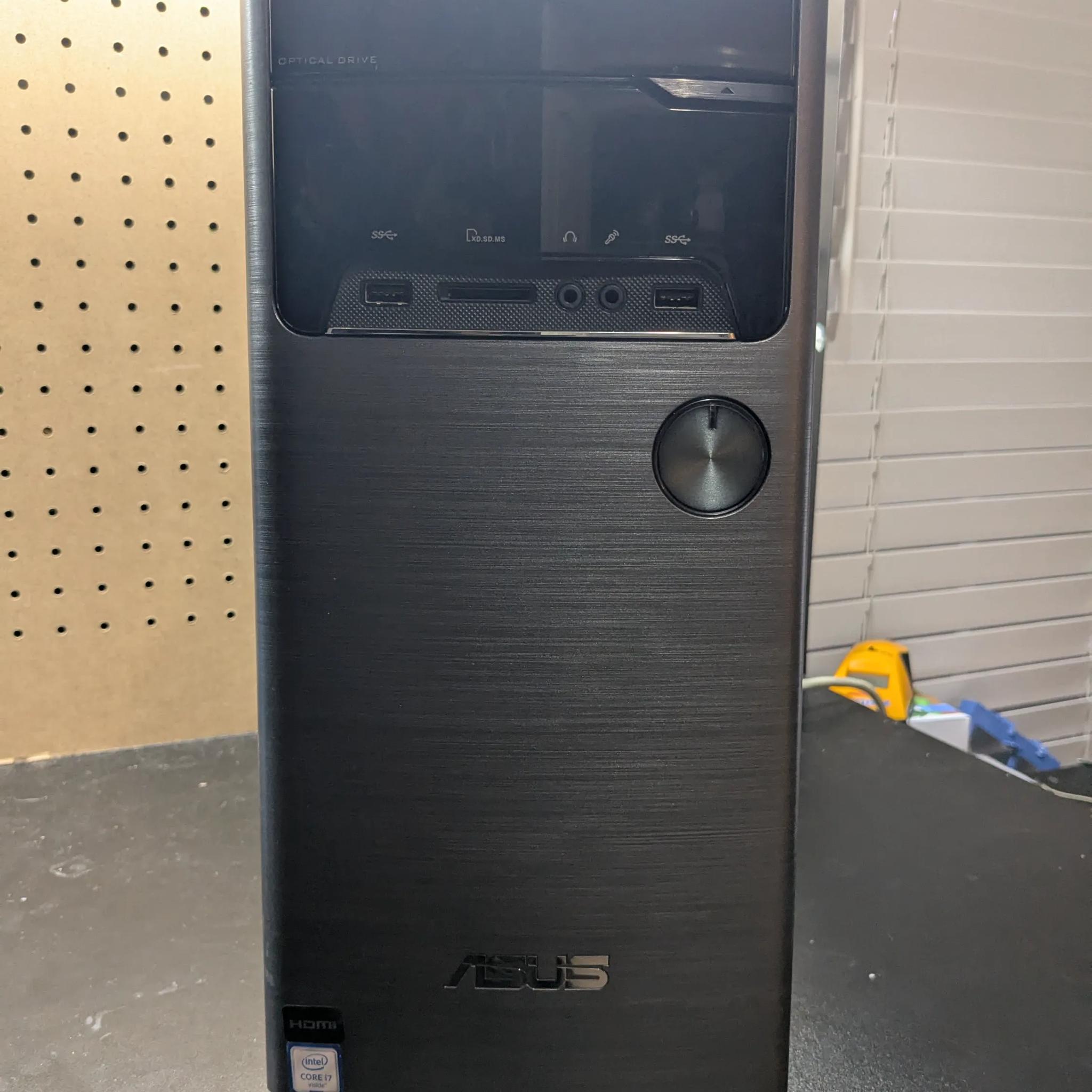 140 FPS Fortnite | 180 Day Warranty | i7-6700, 16GB RAM, GTX 950 2GB, 480GB SSD, Win11
