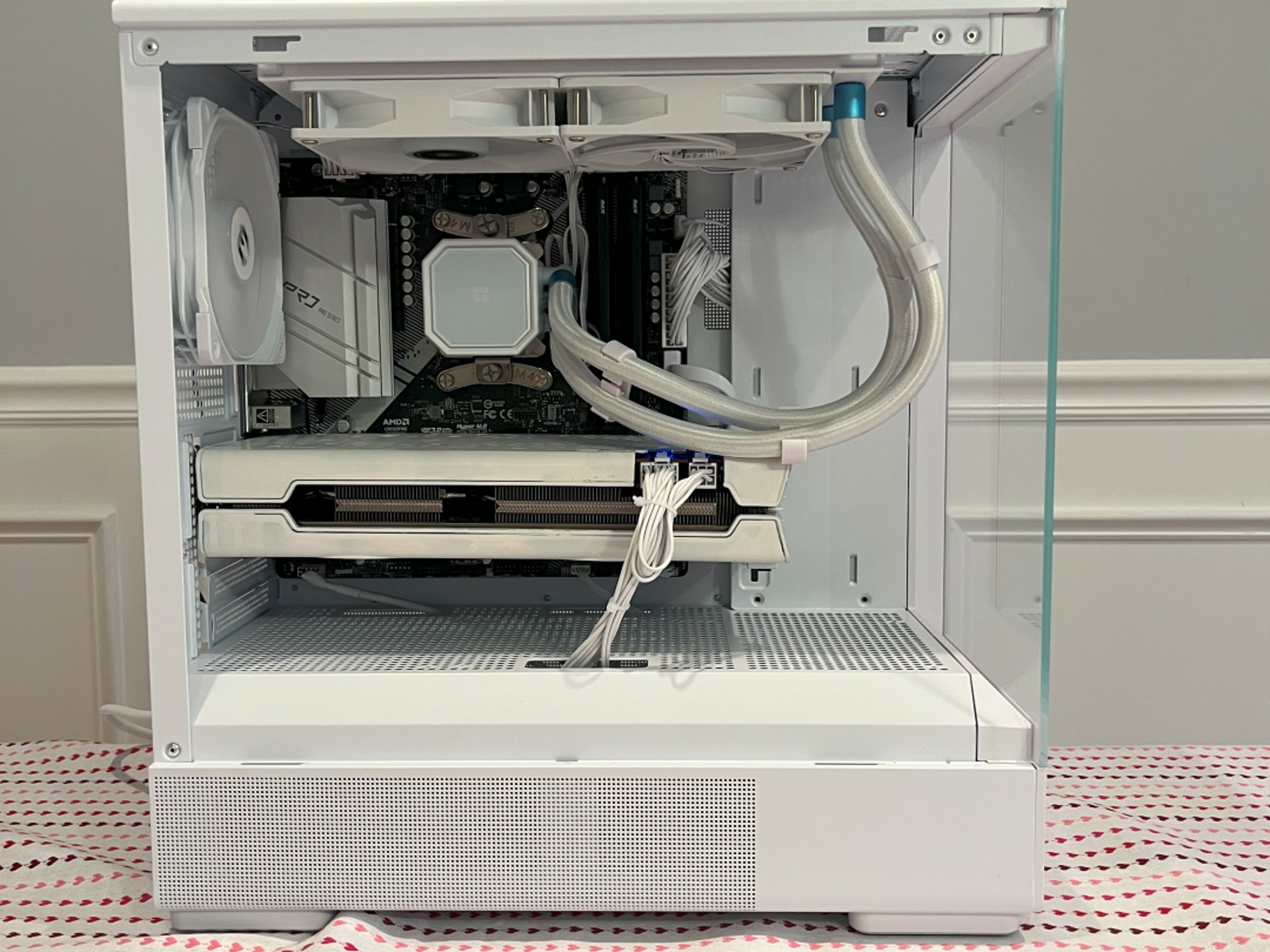 ❄️WINTER SALE❄️ Gaming PC | Ryzen 7 5700x | RX 5700 XT | 32 GBs RAM |