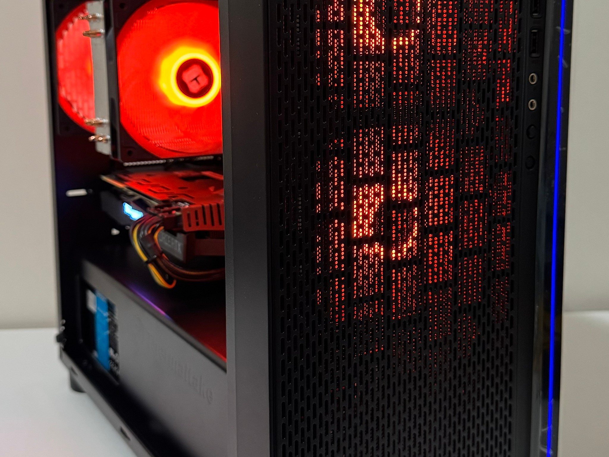 AMD Ryzen 5 32GB RAM 1TB SK Hynix NVMe SSD GeForce RTX 2070 SUPER Thermaltake Case Gaming PC