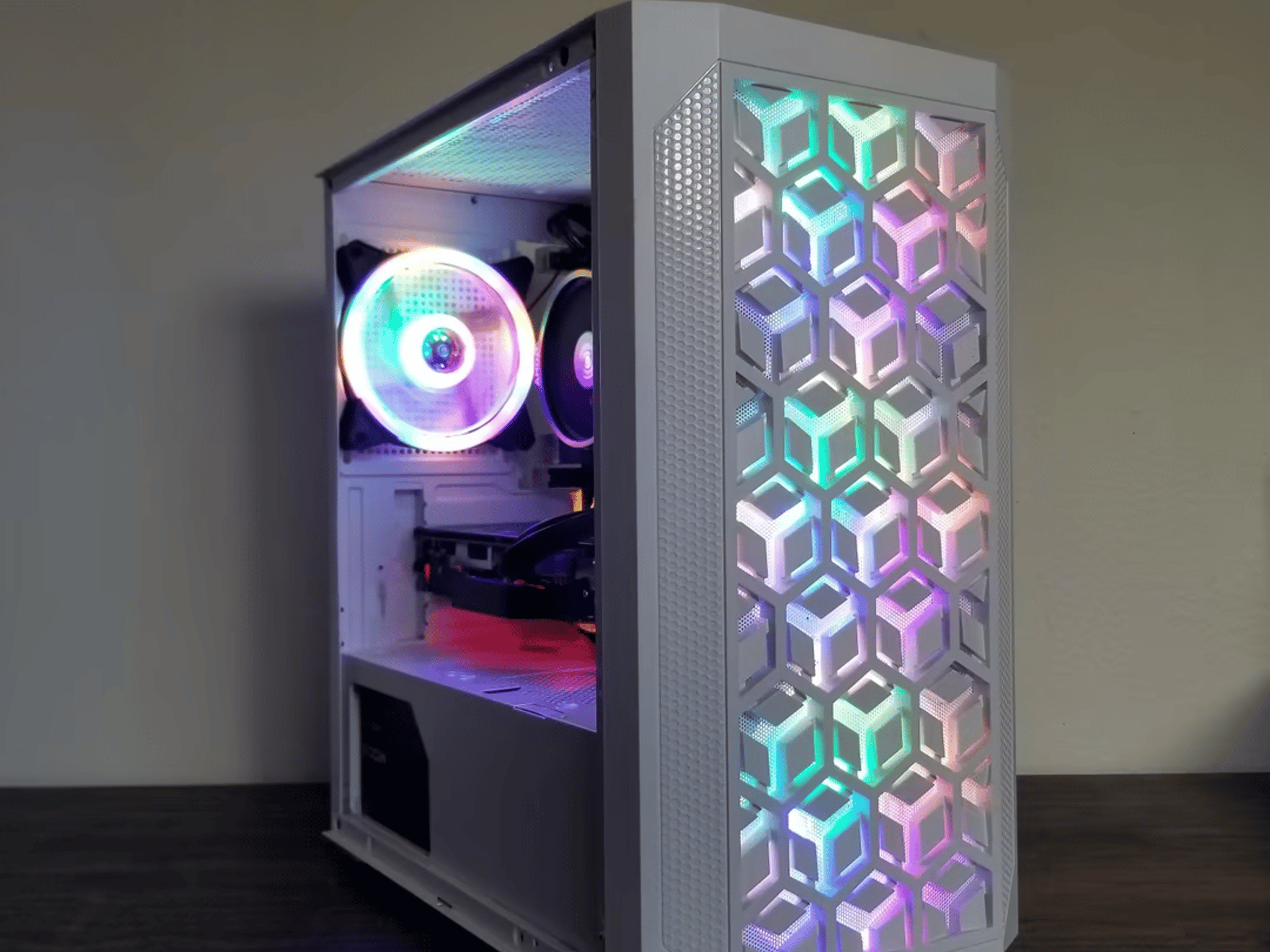 AMD Ryzen 3 1200 // PNY GeForce GTX 1060 // 16GB 2400GHz