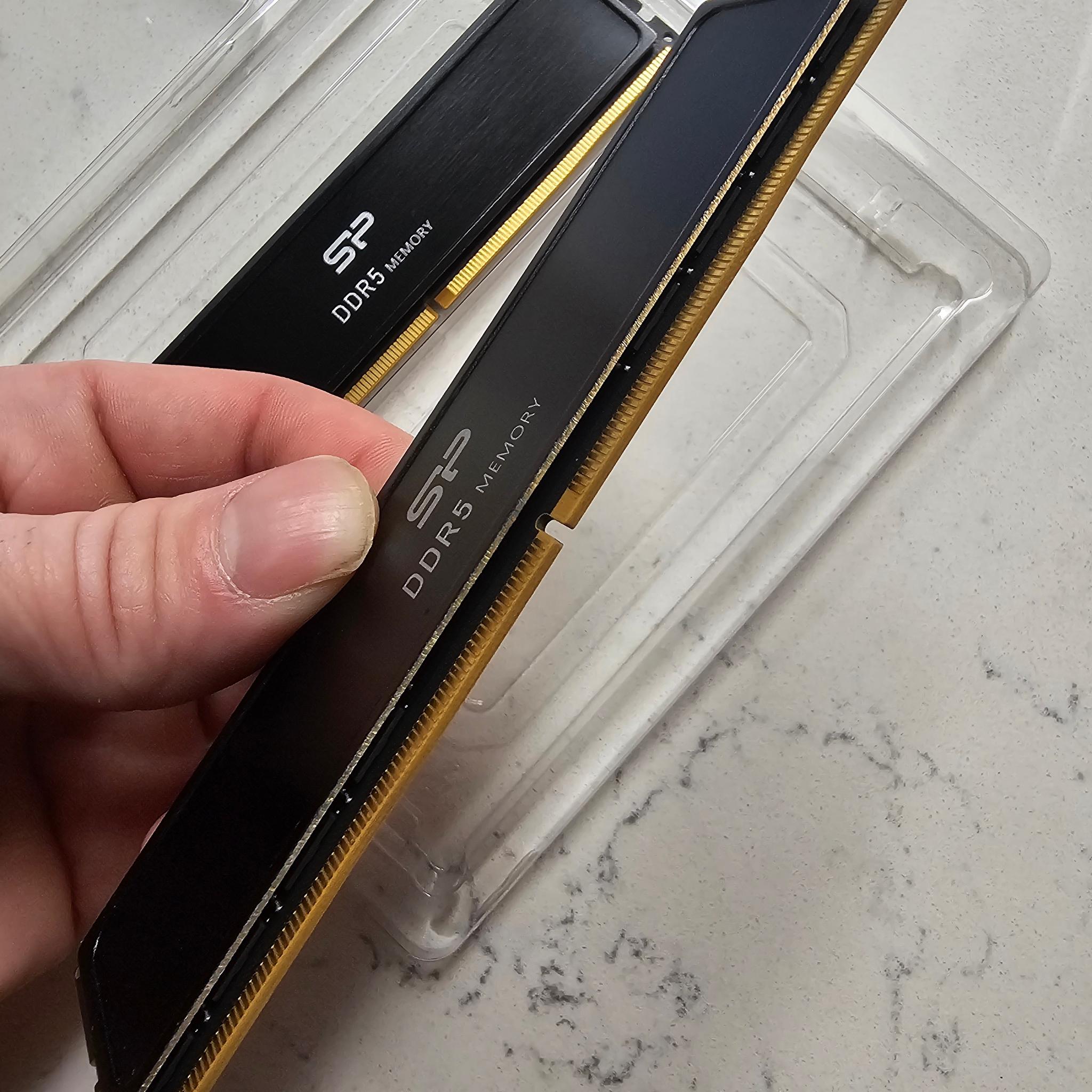 64gb (2x32gb) 5600MHz DDR5 RAM