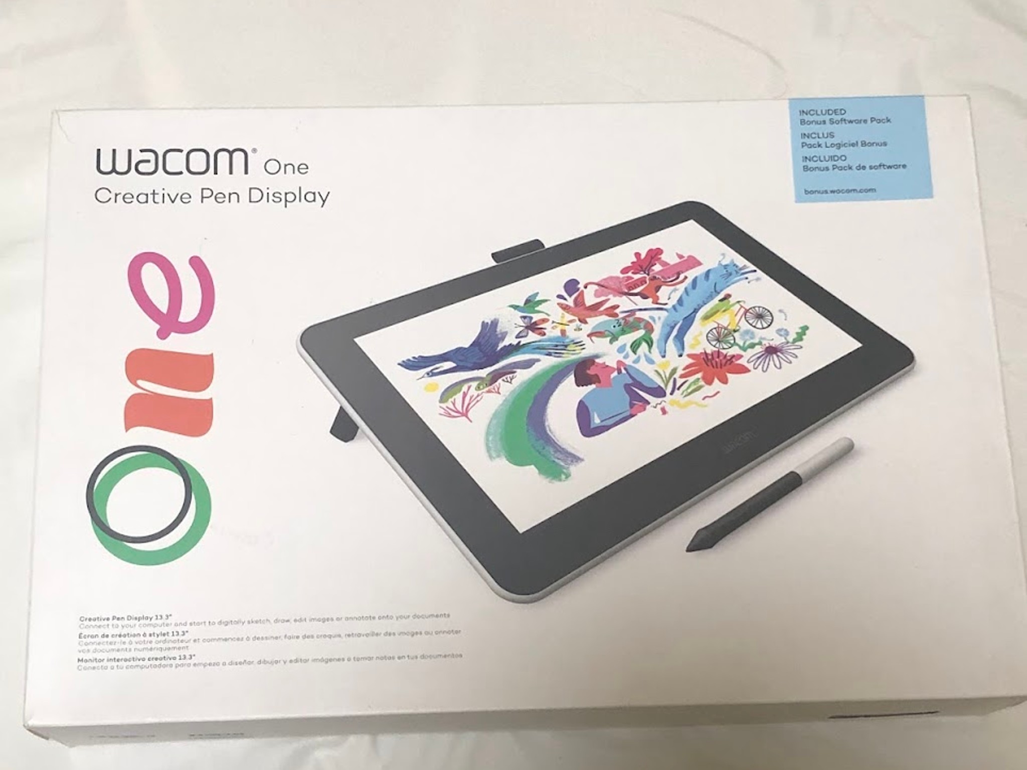 Wacom One Drawing Tablet 13 Inches (2020, 1st Generation)