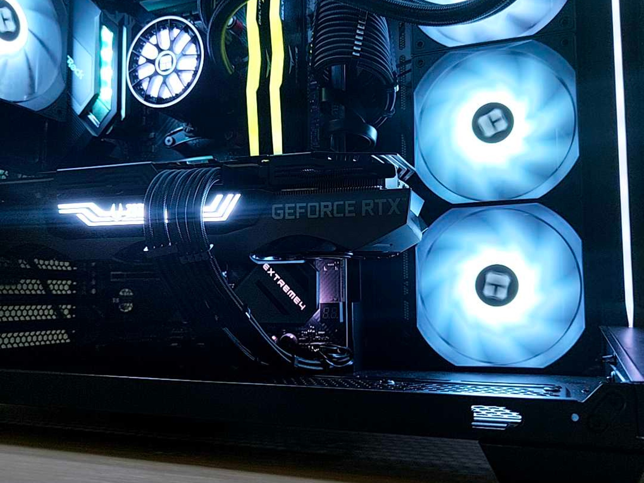 RTX 3080 | Ryzen 7 5700X | 32GB RAM | Gaming PC