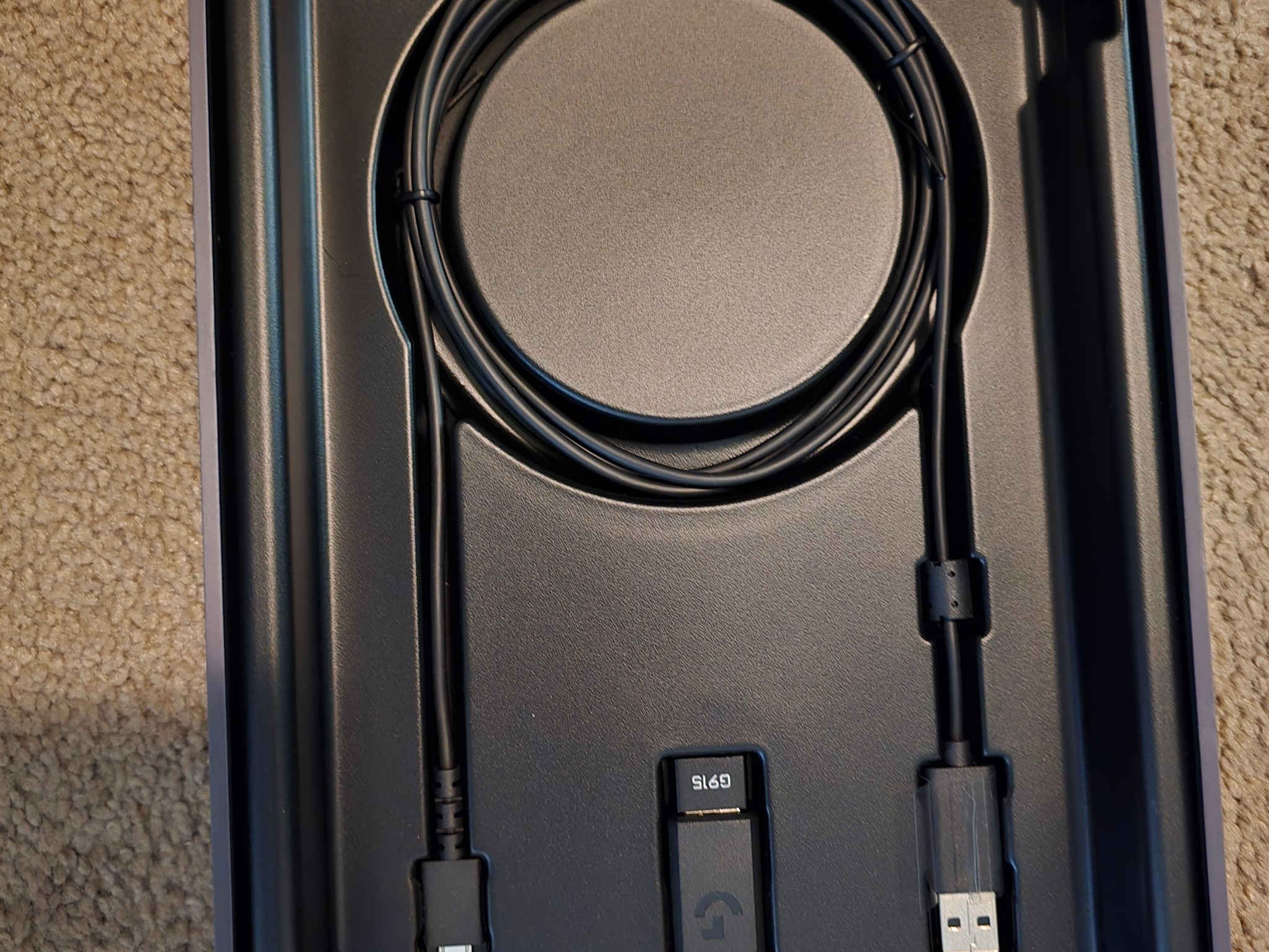 Logitech G Pro Mouse and G915 Keyboard