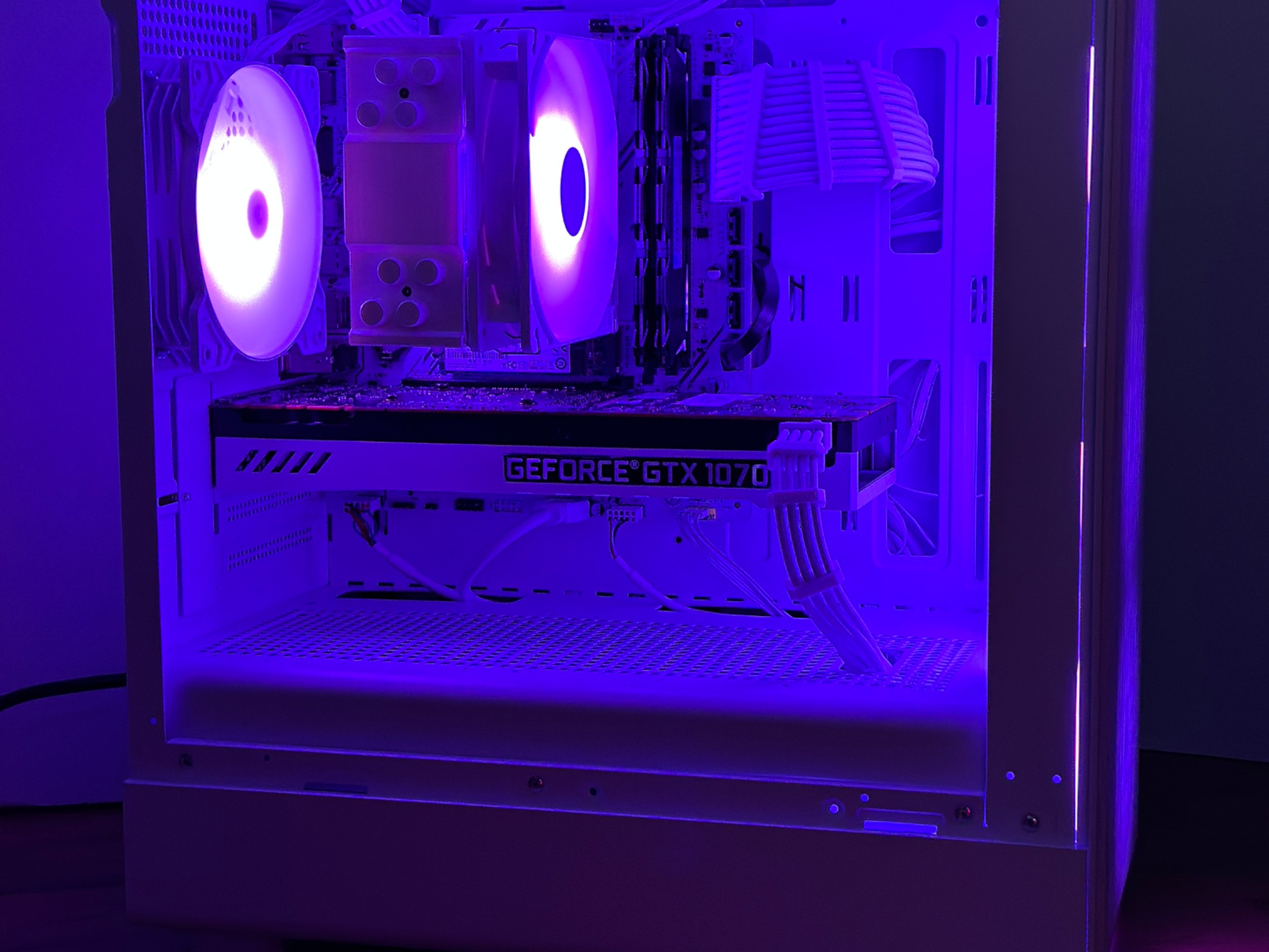 GTX 1070 | Ryzen 5 2600x | 16GB DDR4 | 1.26TB | Windows 11 | Office 2024 | WiFi | Custom Gaming PC