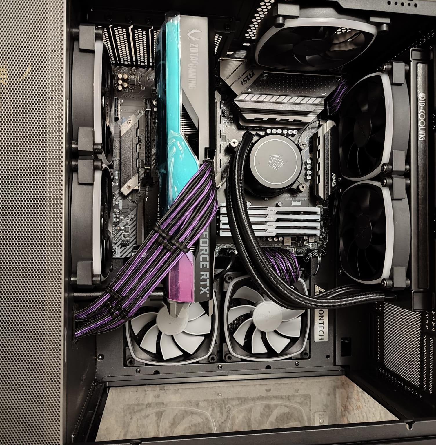 AMD Ryzen 7 5700x (8 Core/ 16 Threads), Zotac Nvidia rtx 3070 amp holo