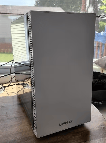 NEW AMD RYZEN 5 4500 RX6600 GAMING PC