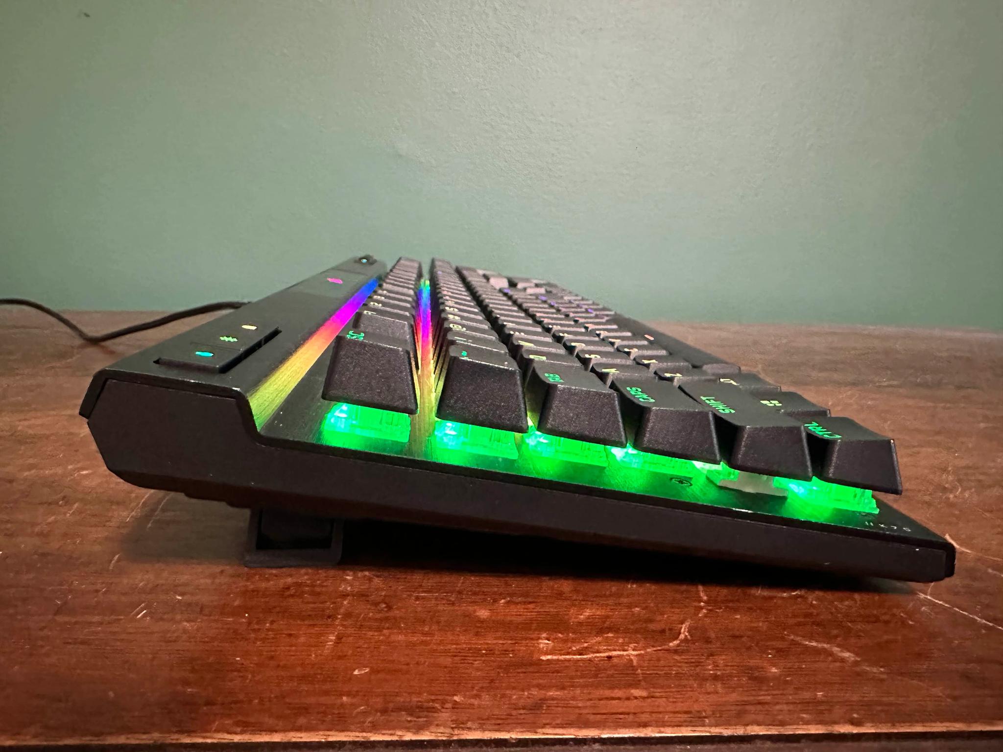 Corsair K70 RGB Pro Keyboard with Wrist-Rest (MX Silver Speed Switches) Sale Price!