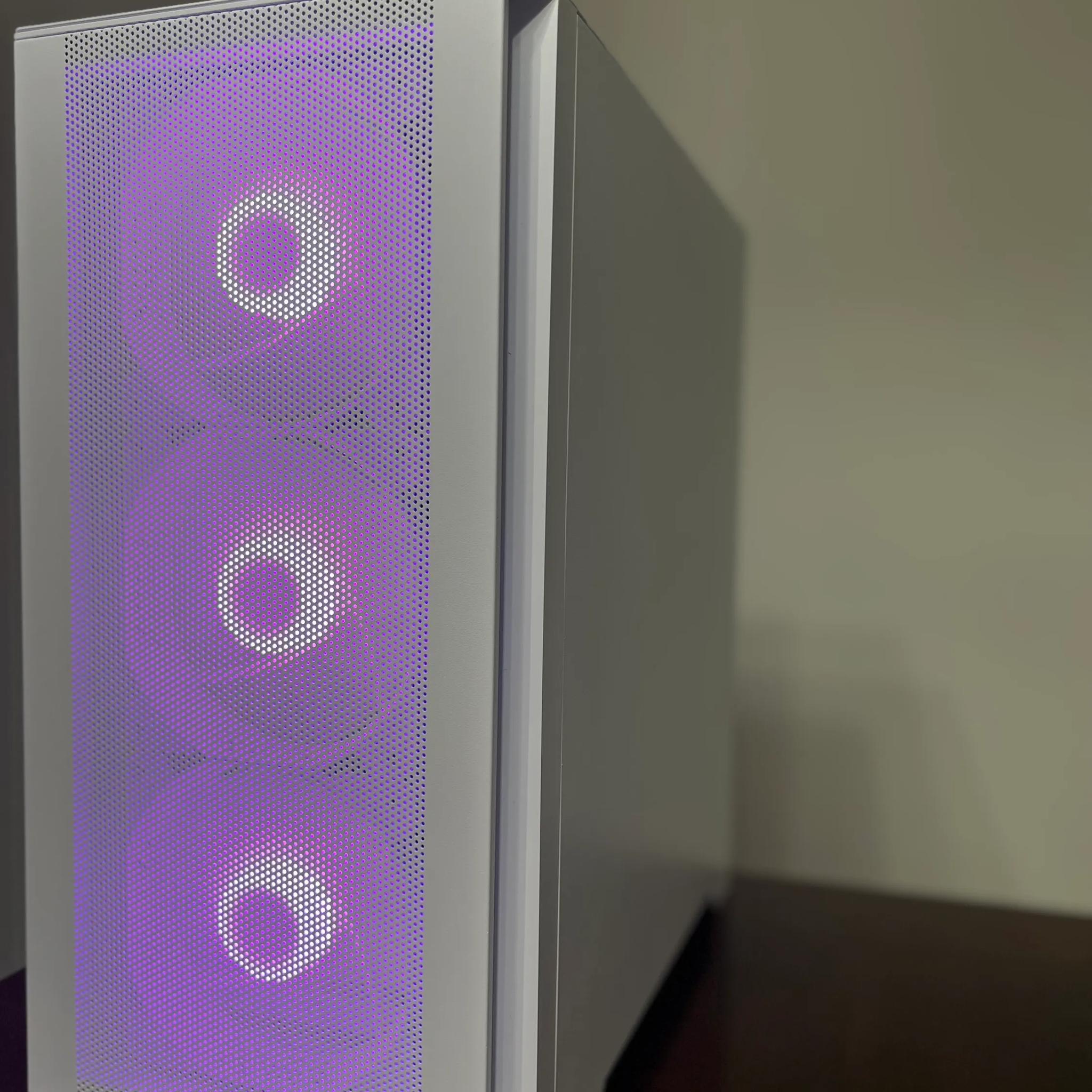 ⚪❄️ Ryzen 5 3600 | GTX 1060 6GB 🧊| 16GB Ram 🧊| 512GB Gen4 NVME ❄️Custom White PC ⚪